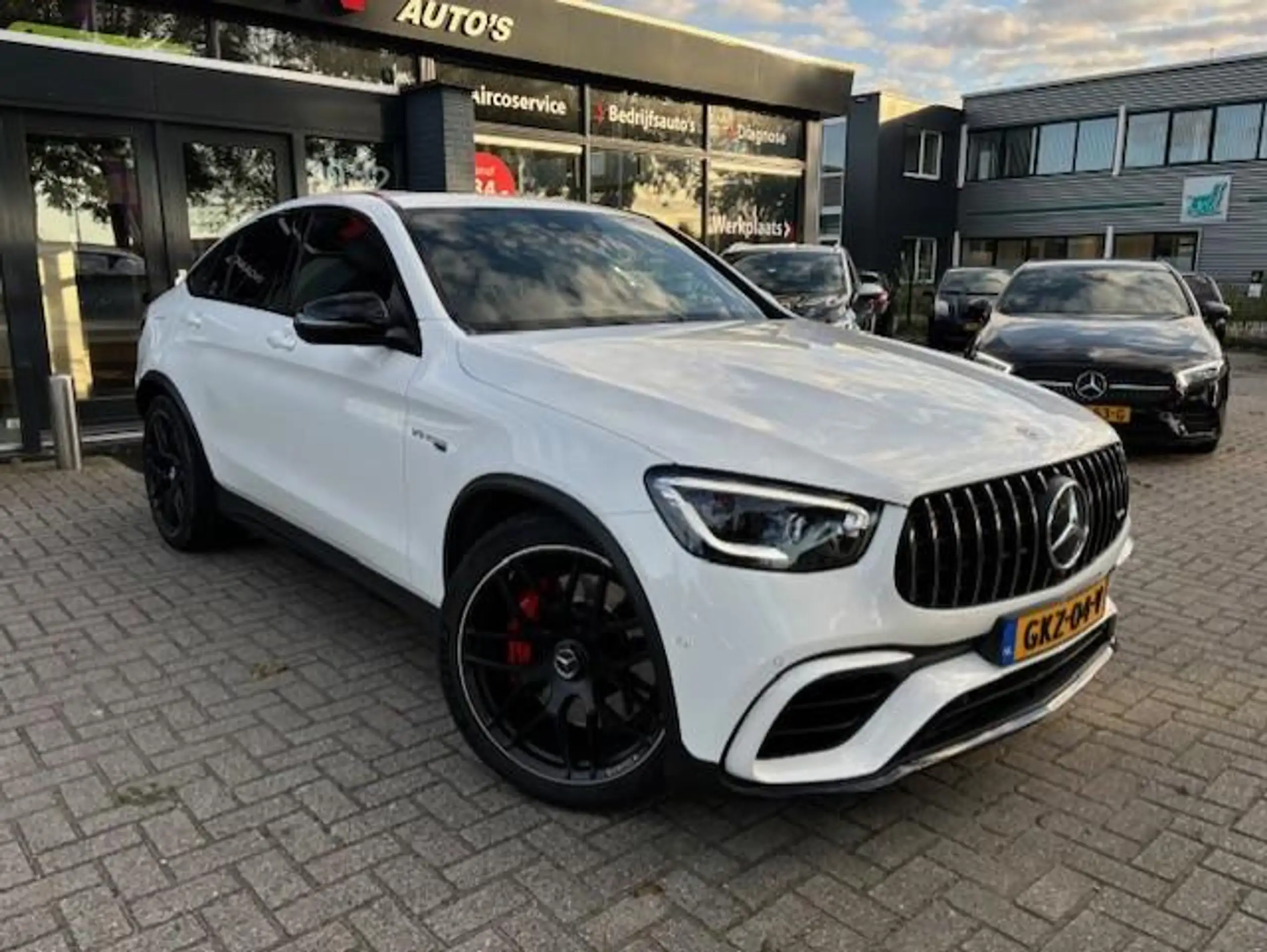 Mercedes-Benz - GLC 63 AMG