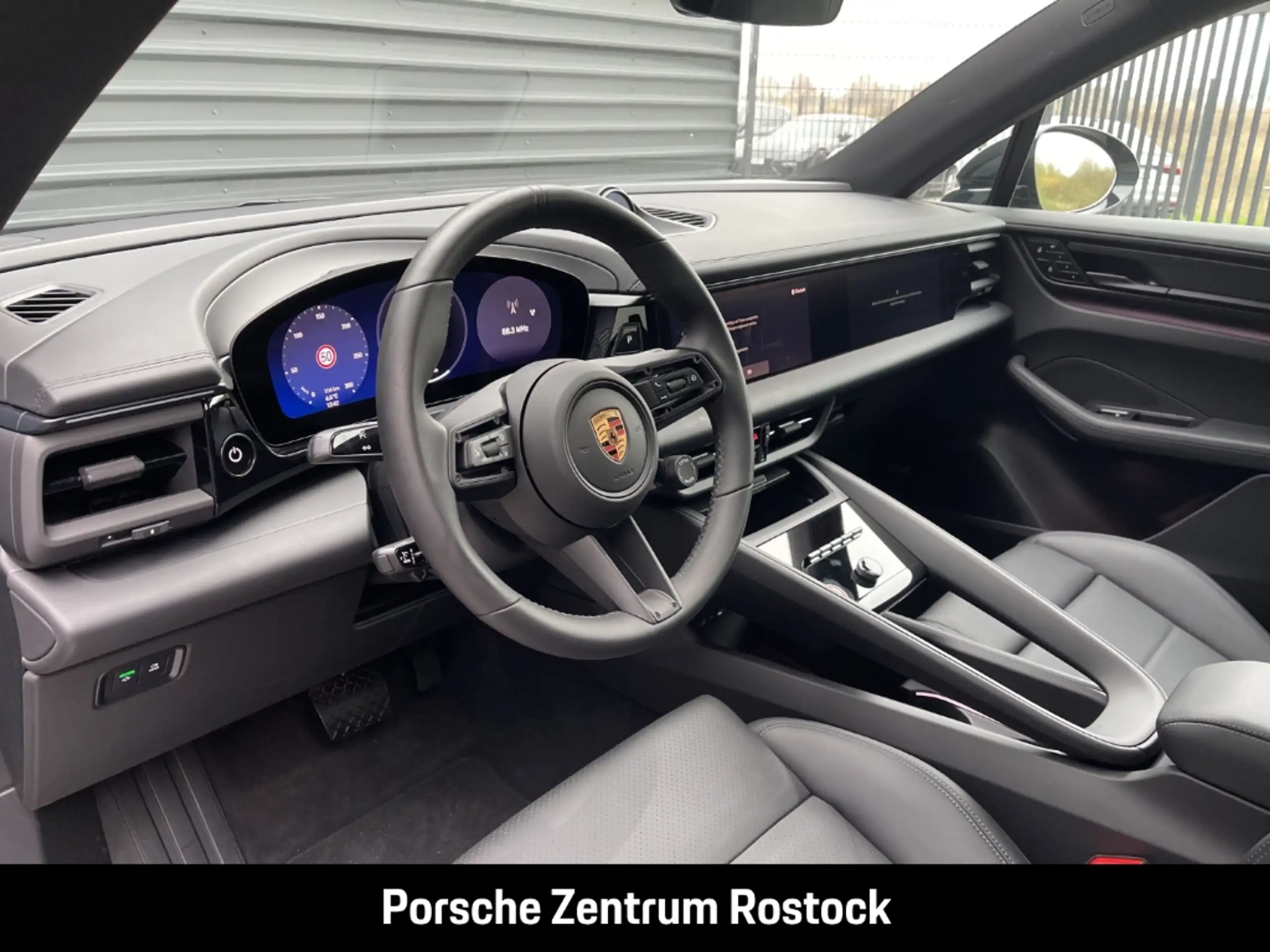 Porsche - Macan