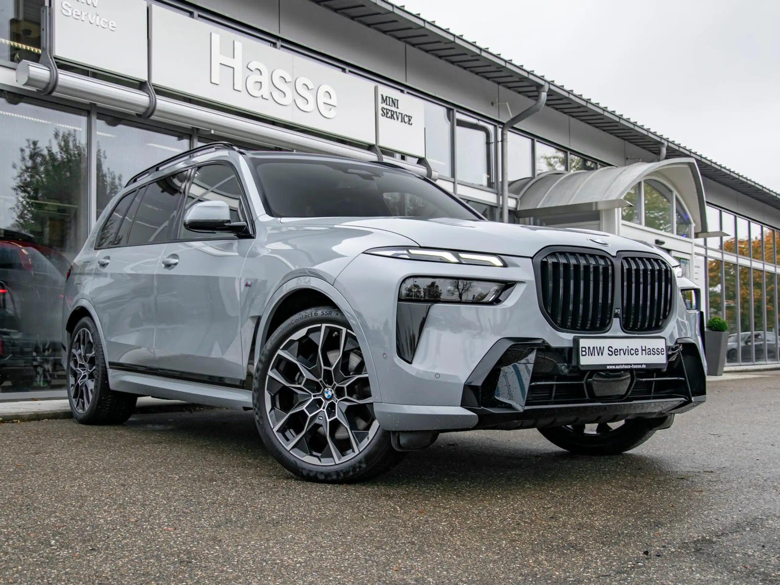 BMW - X7