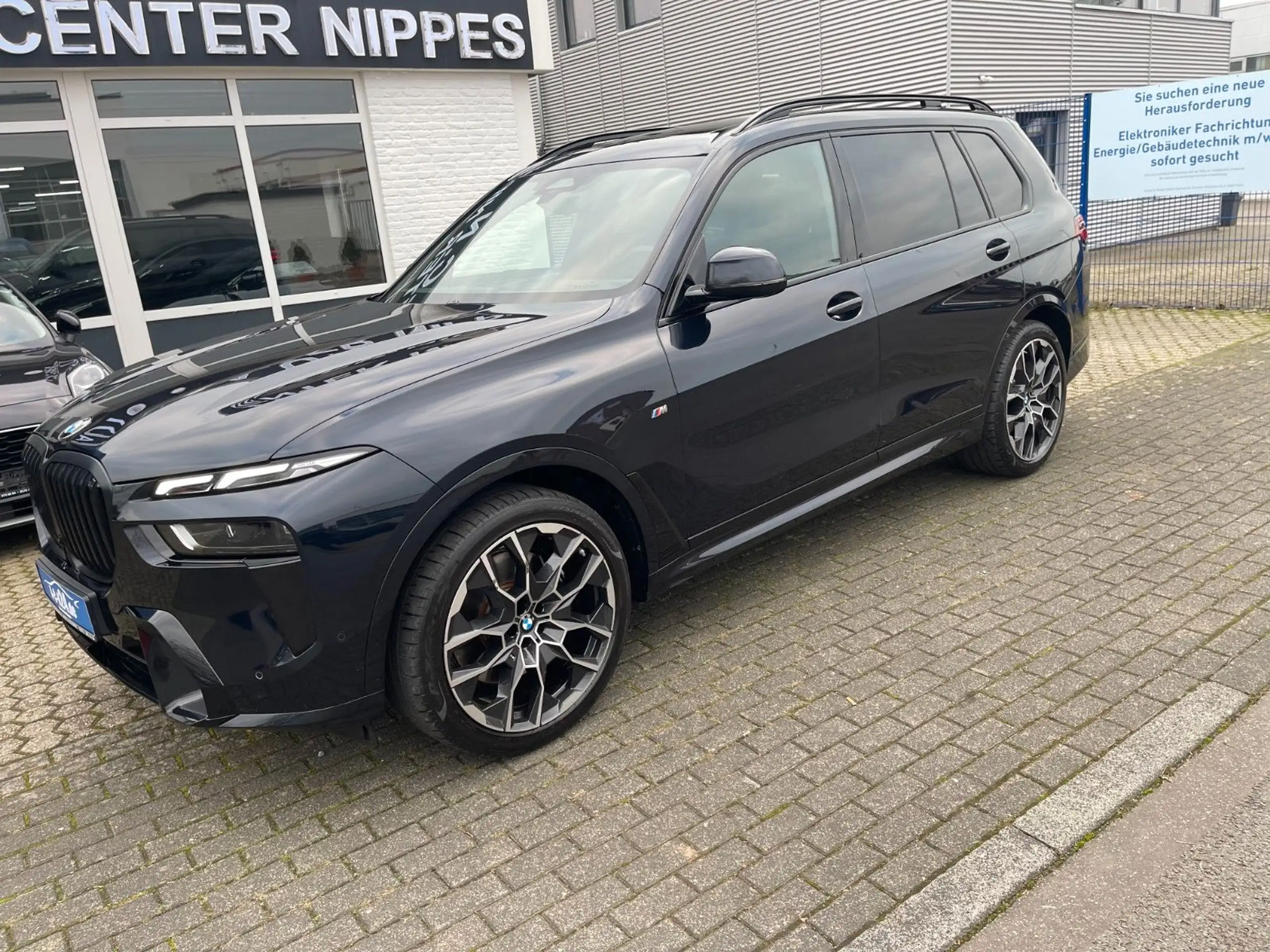 BMW - X7