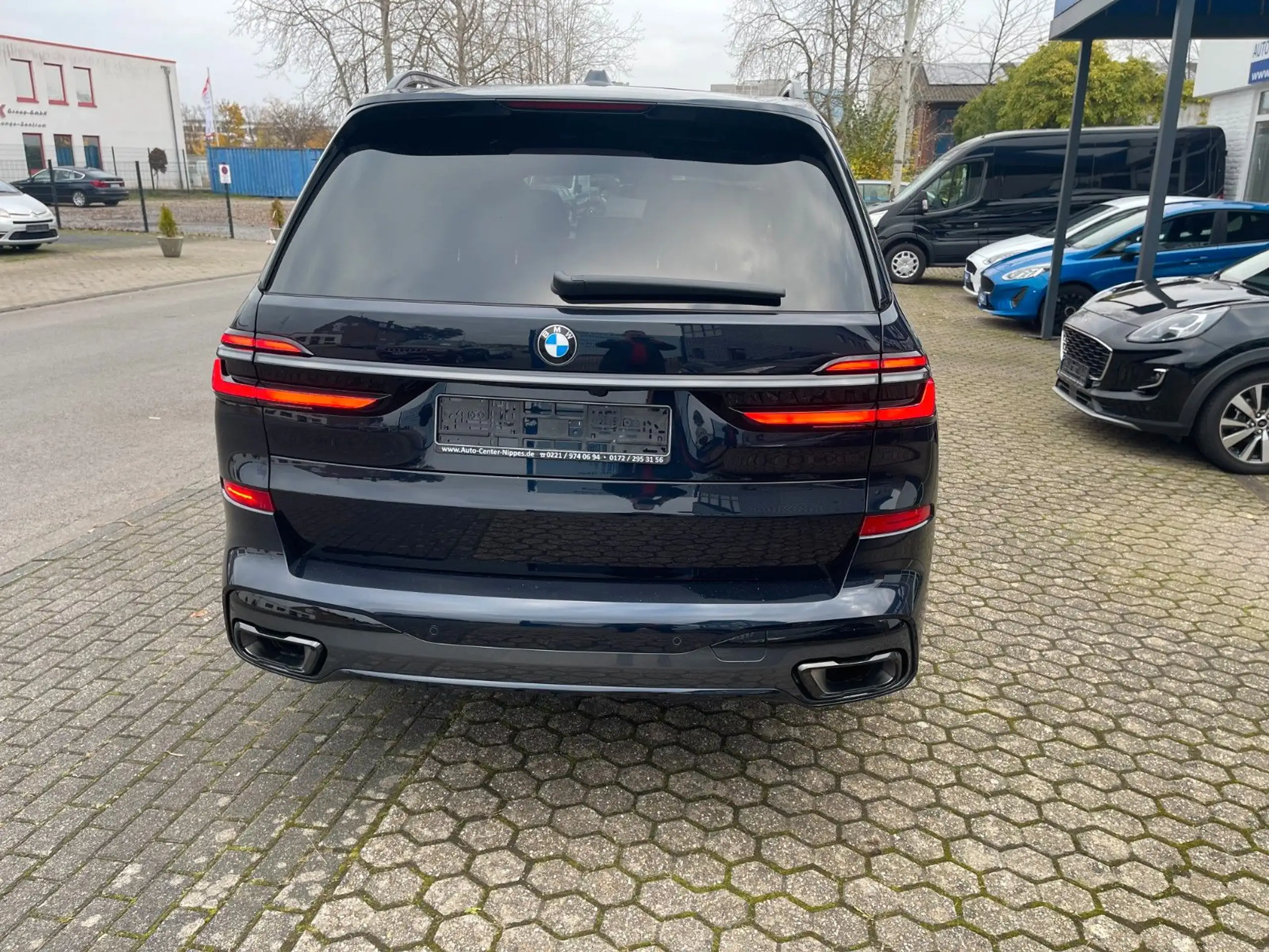 BMW - X7