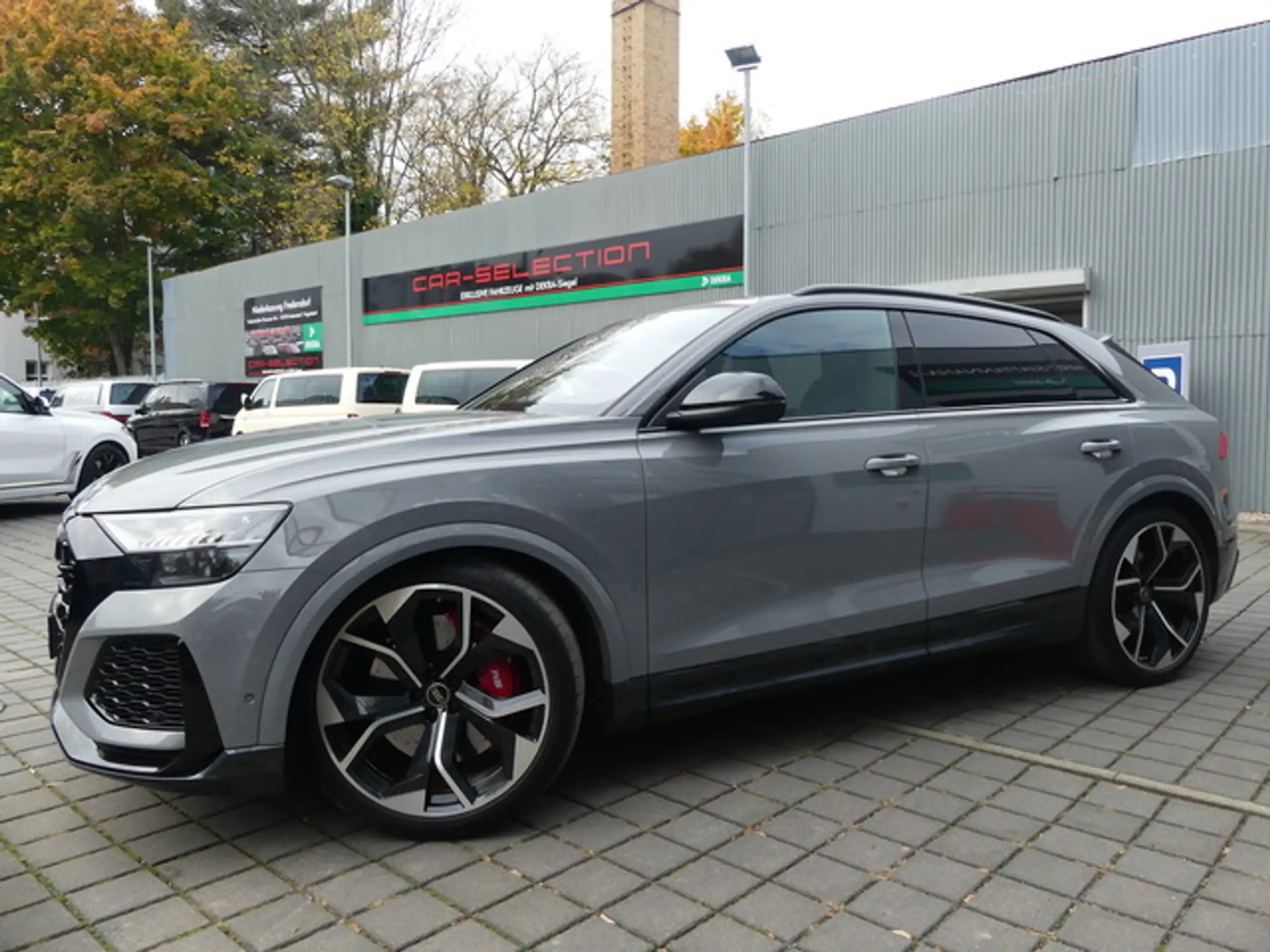 Audi - RS Q8