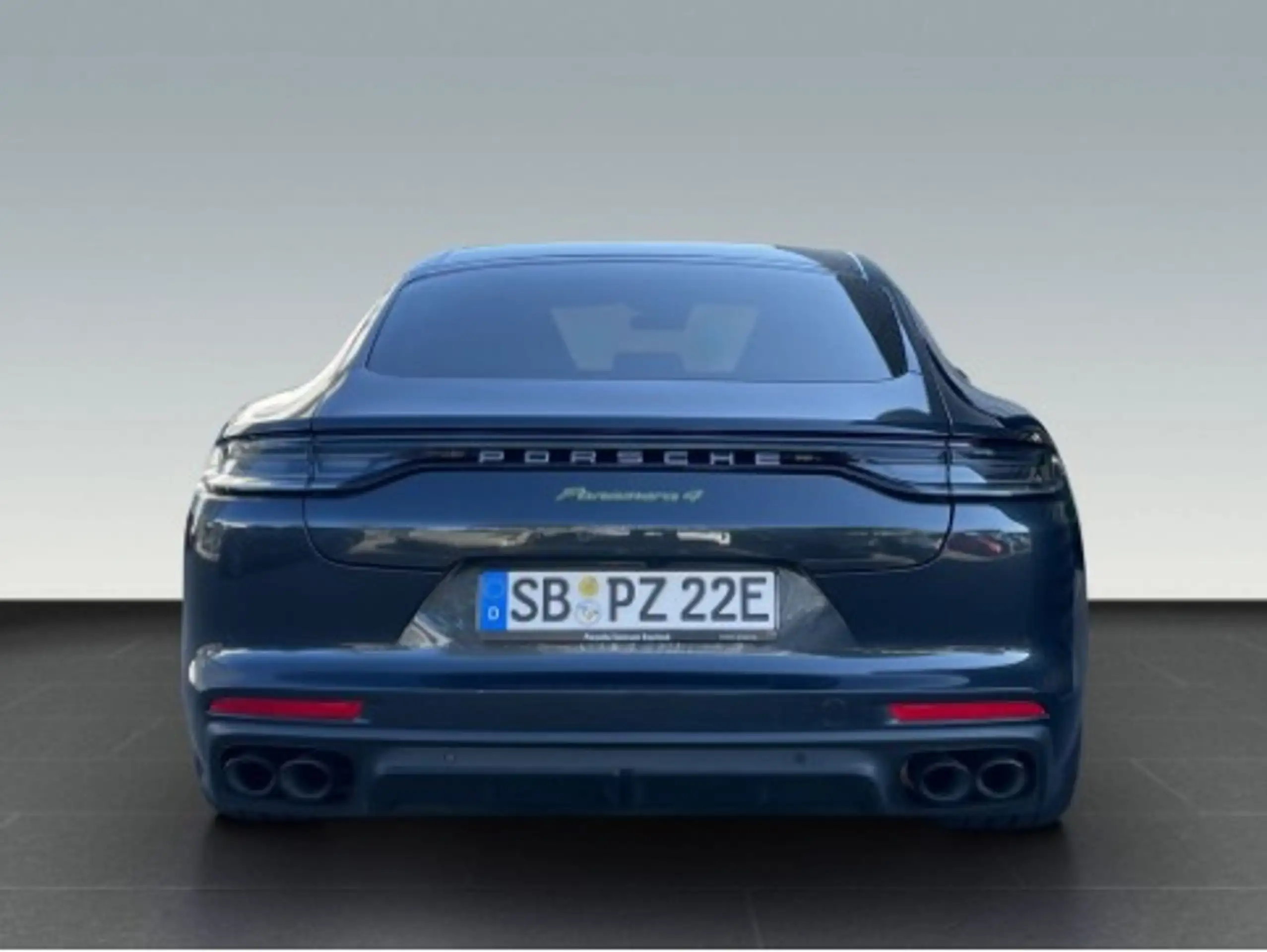 Porsche - Panamera