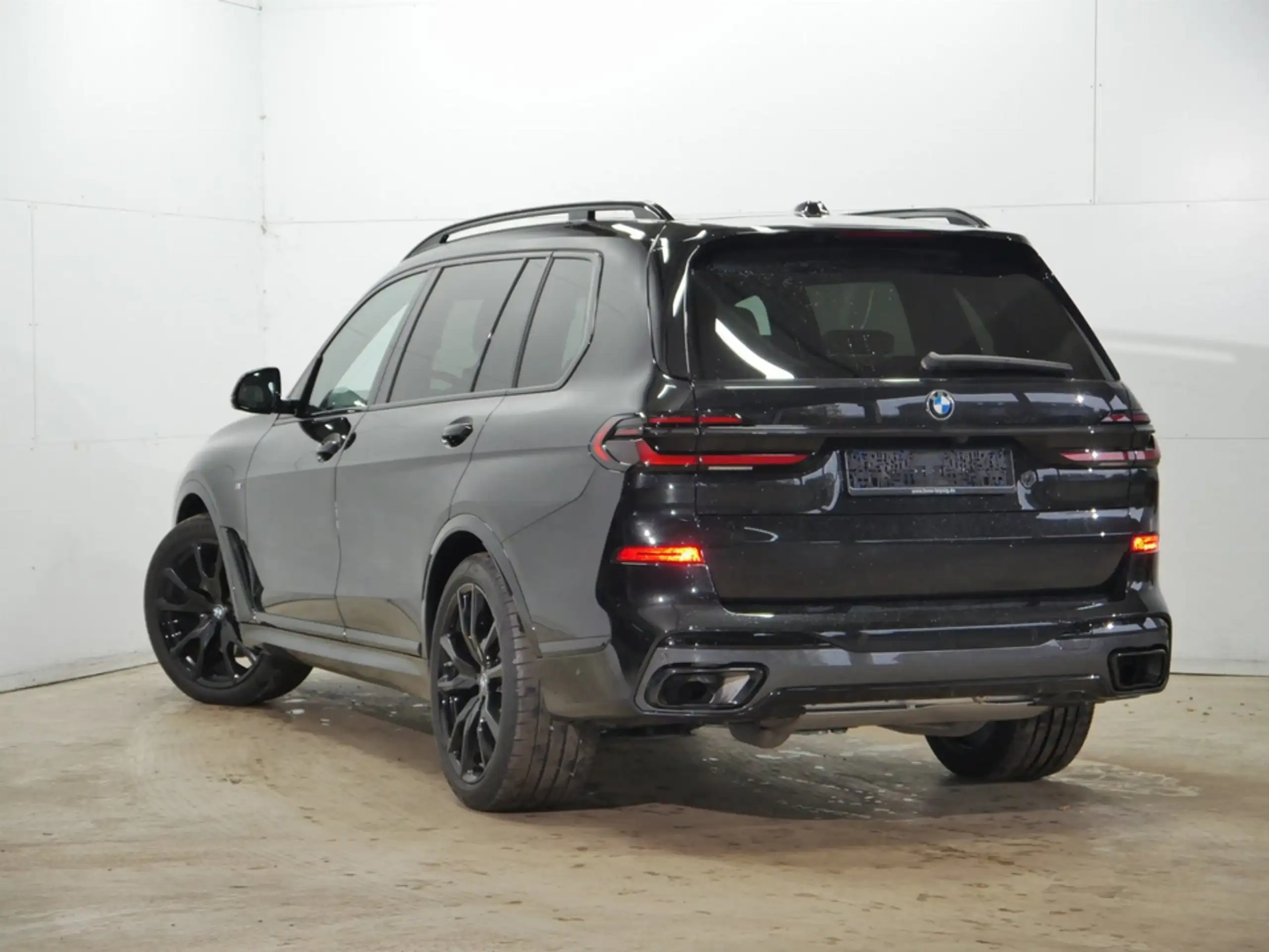 BMW - X7