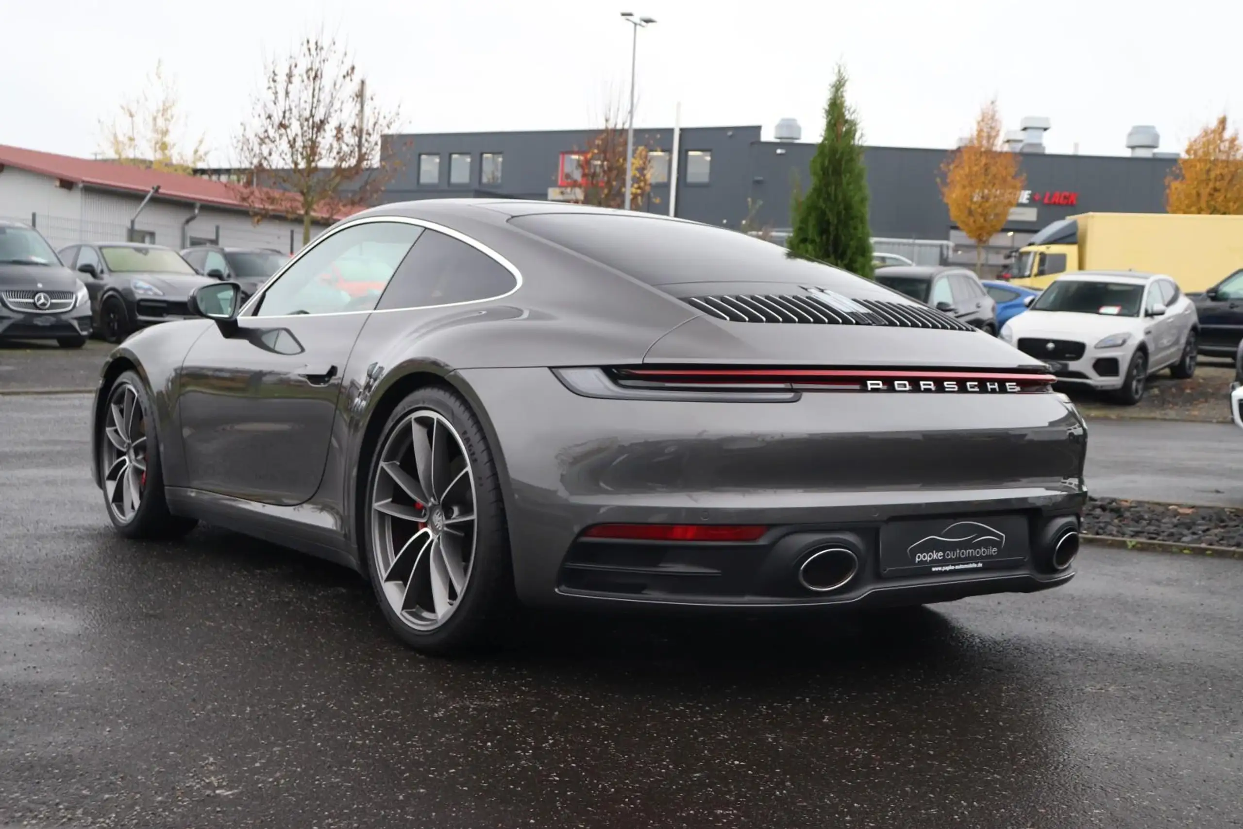 Porsche - 992