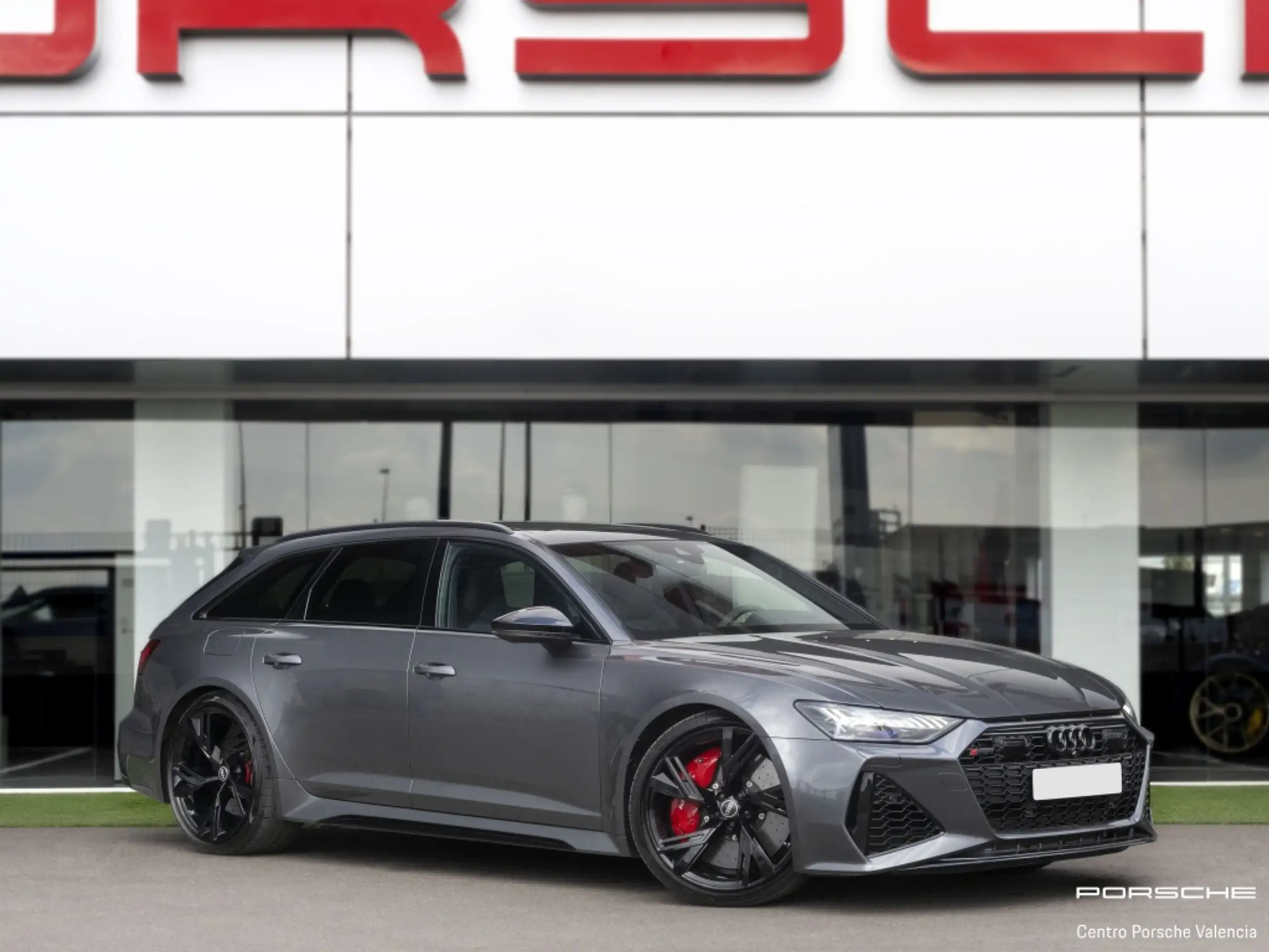 Audi - RS6