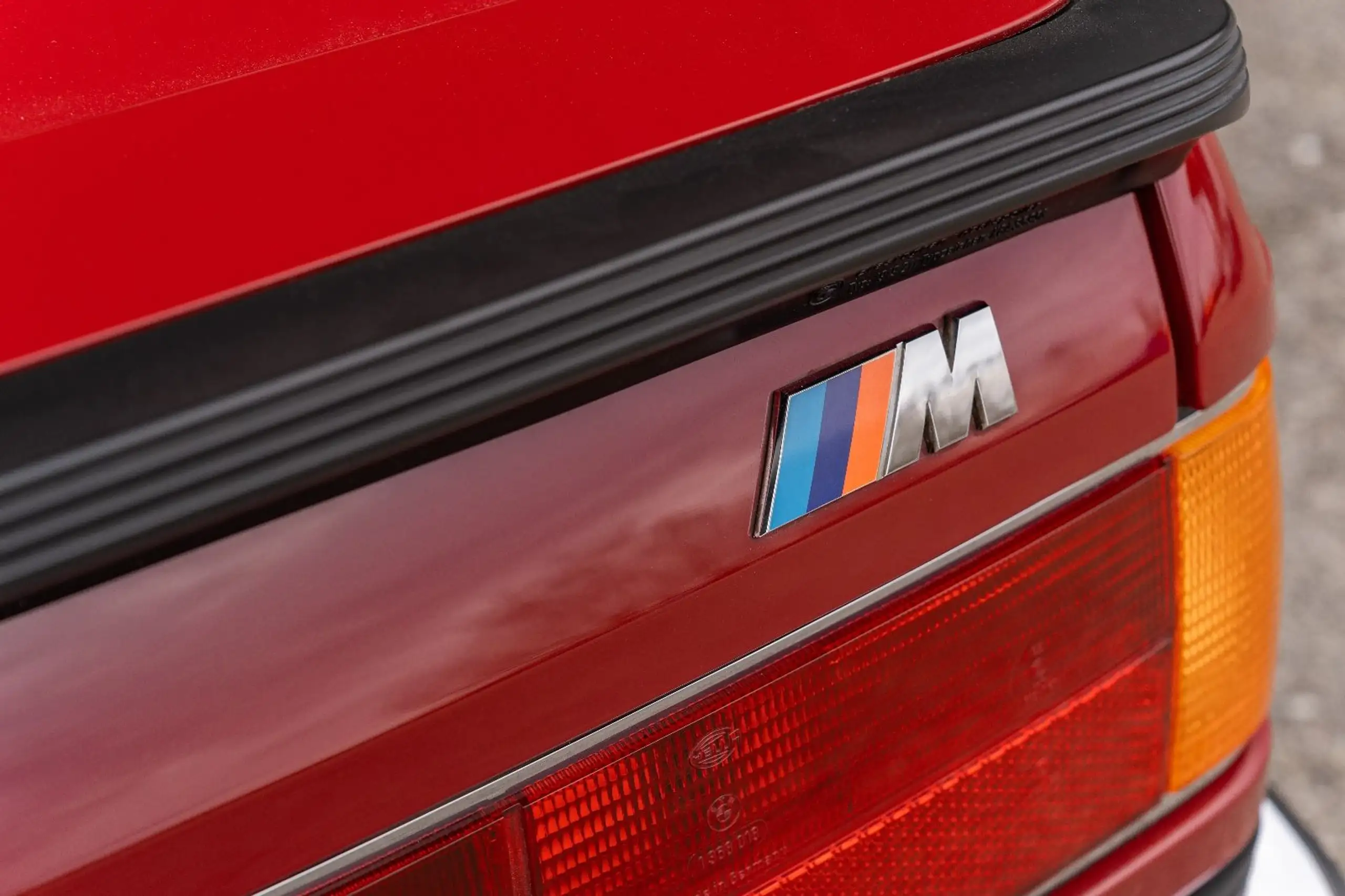 BMW - M6