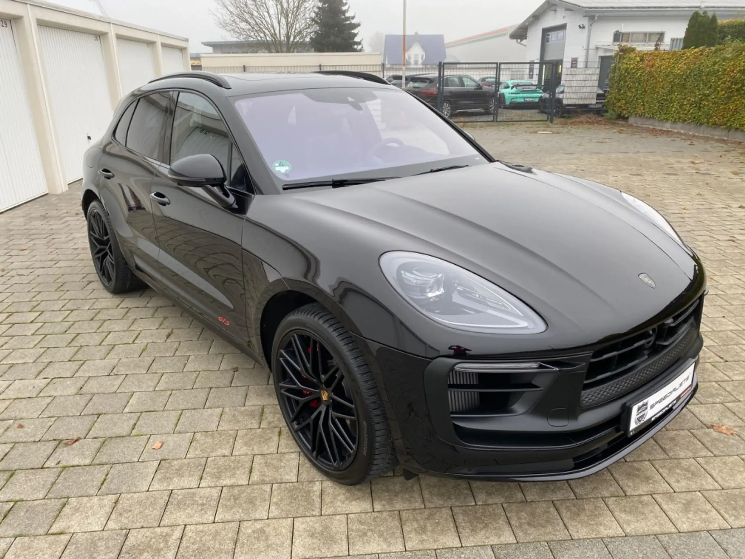 Porsche - Macan