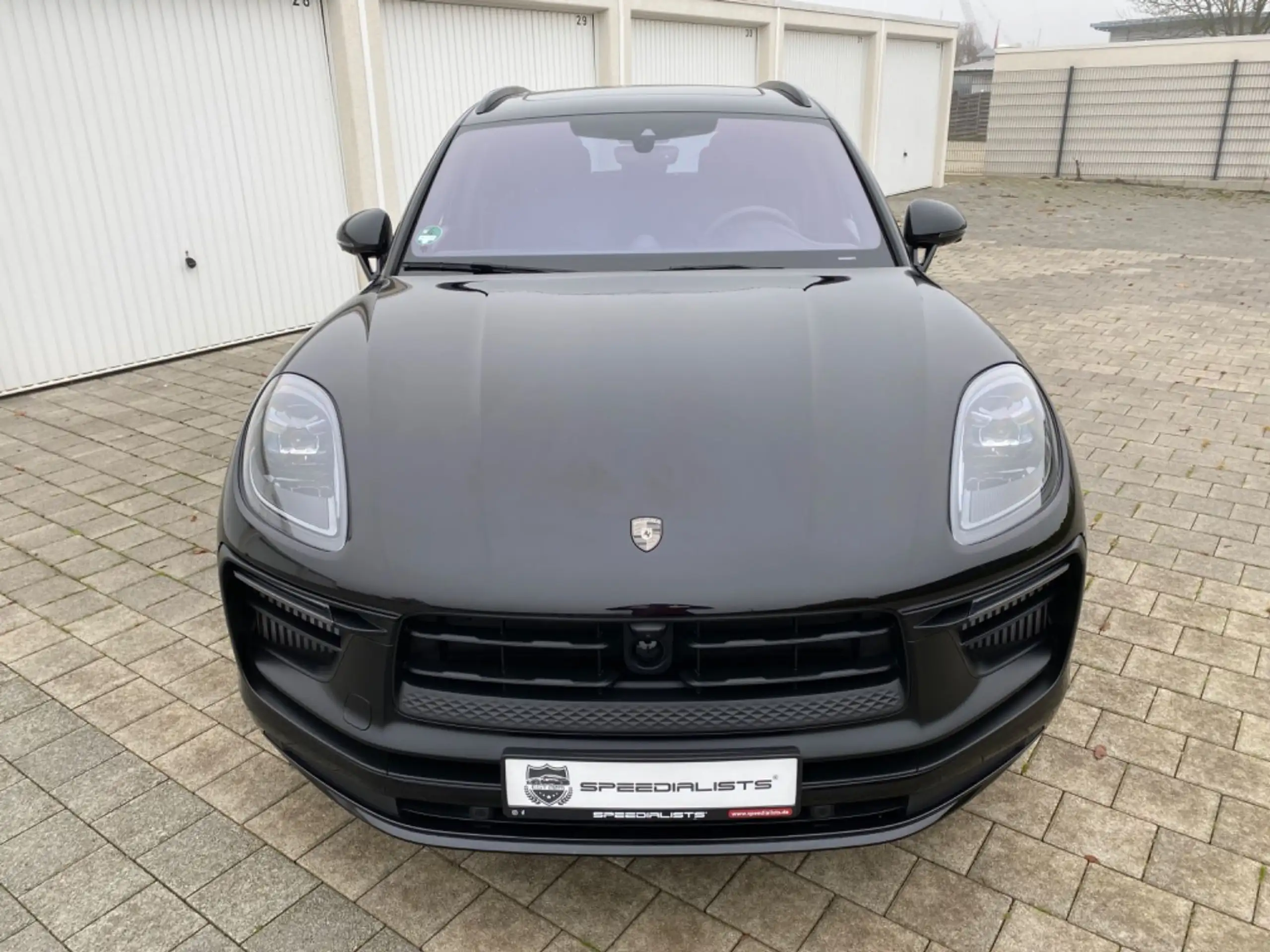 Porsche - Macan