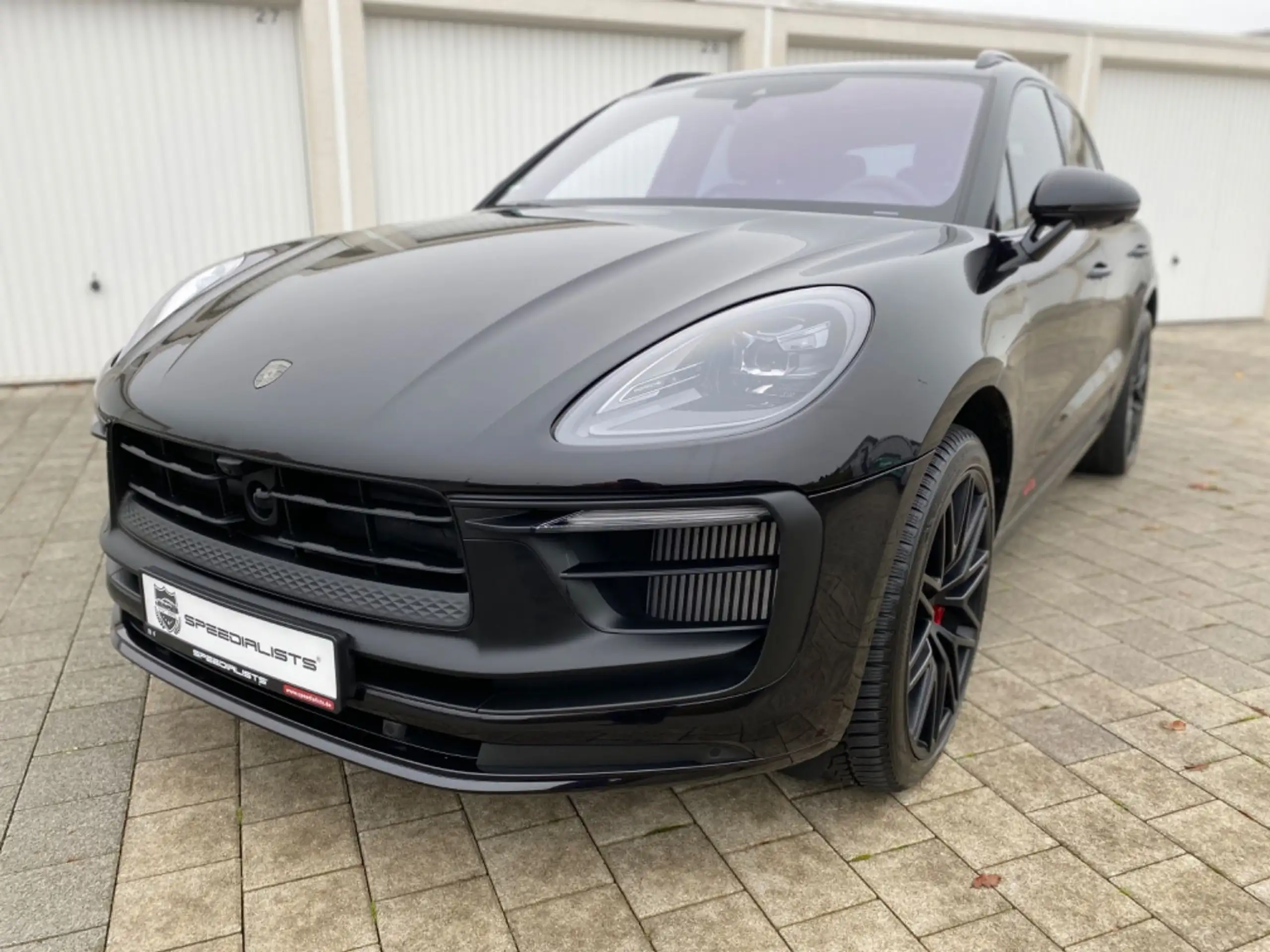 Porsche - Macan