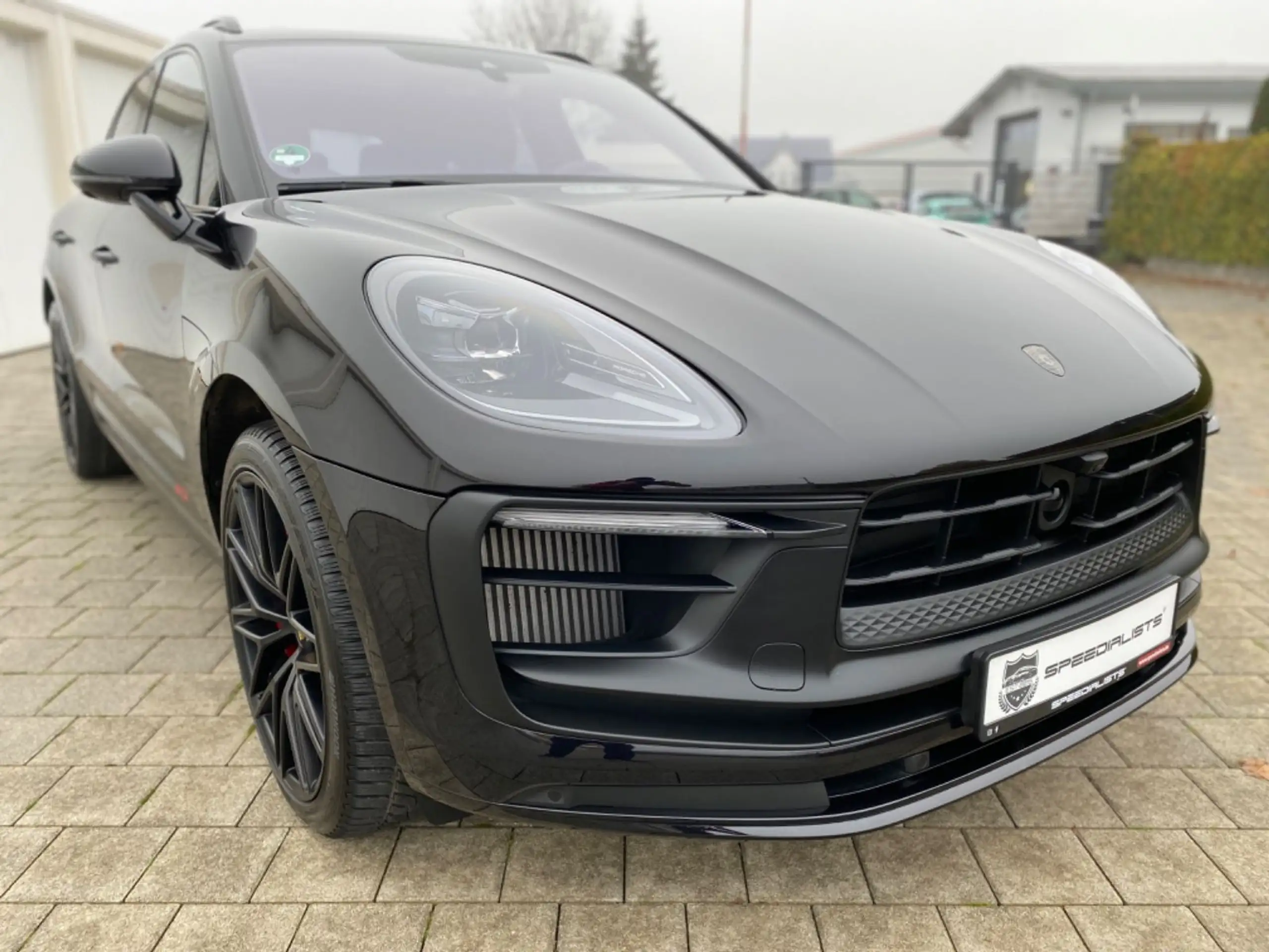 Porsche - Macan