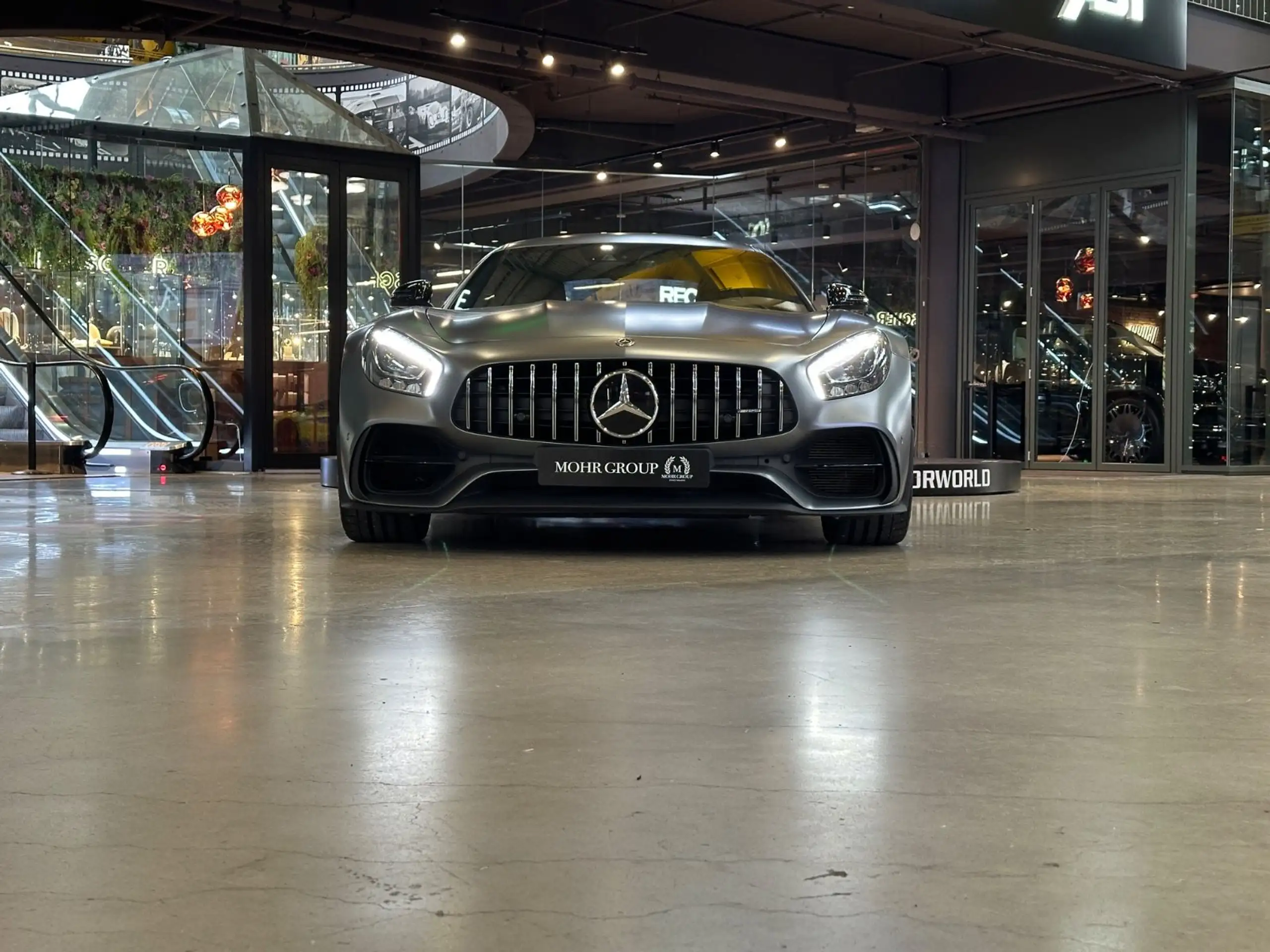 Mercedes-Benz - AMG GT