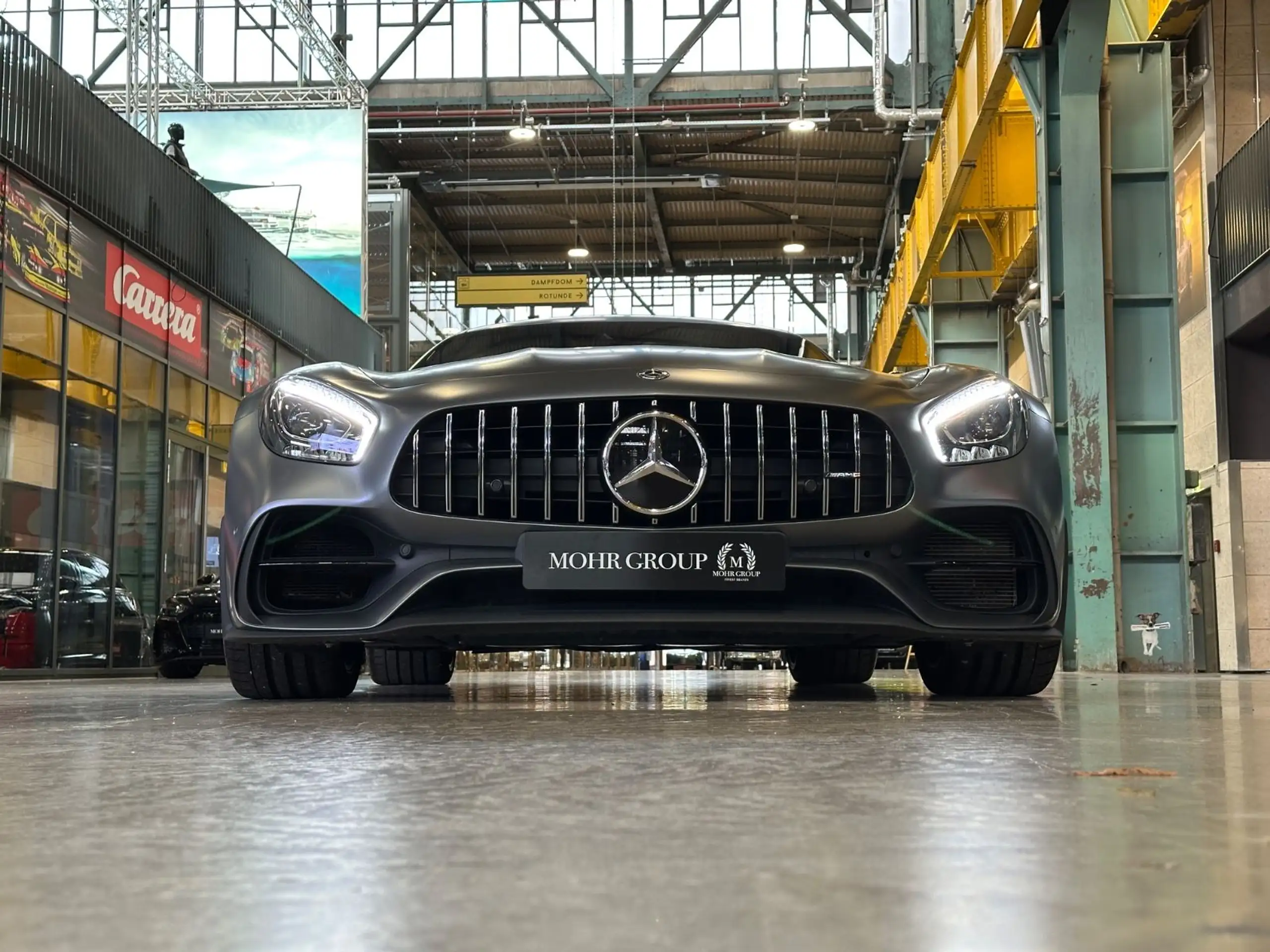 Mercedes-Benz - AMG GT