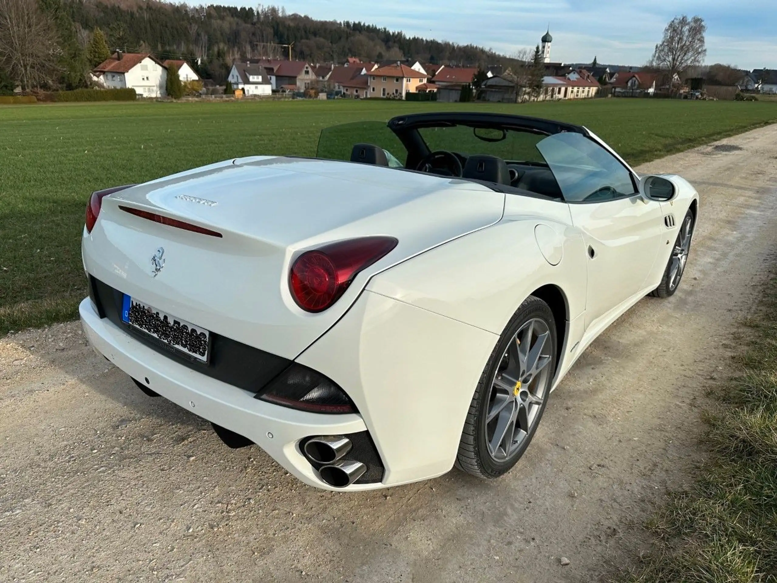 Ferrari - California