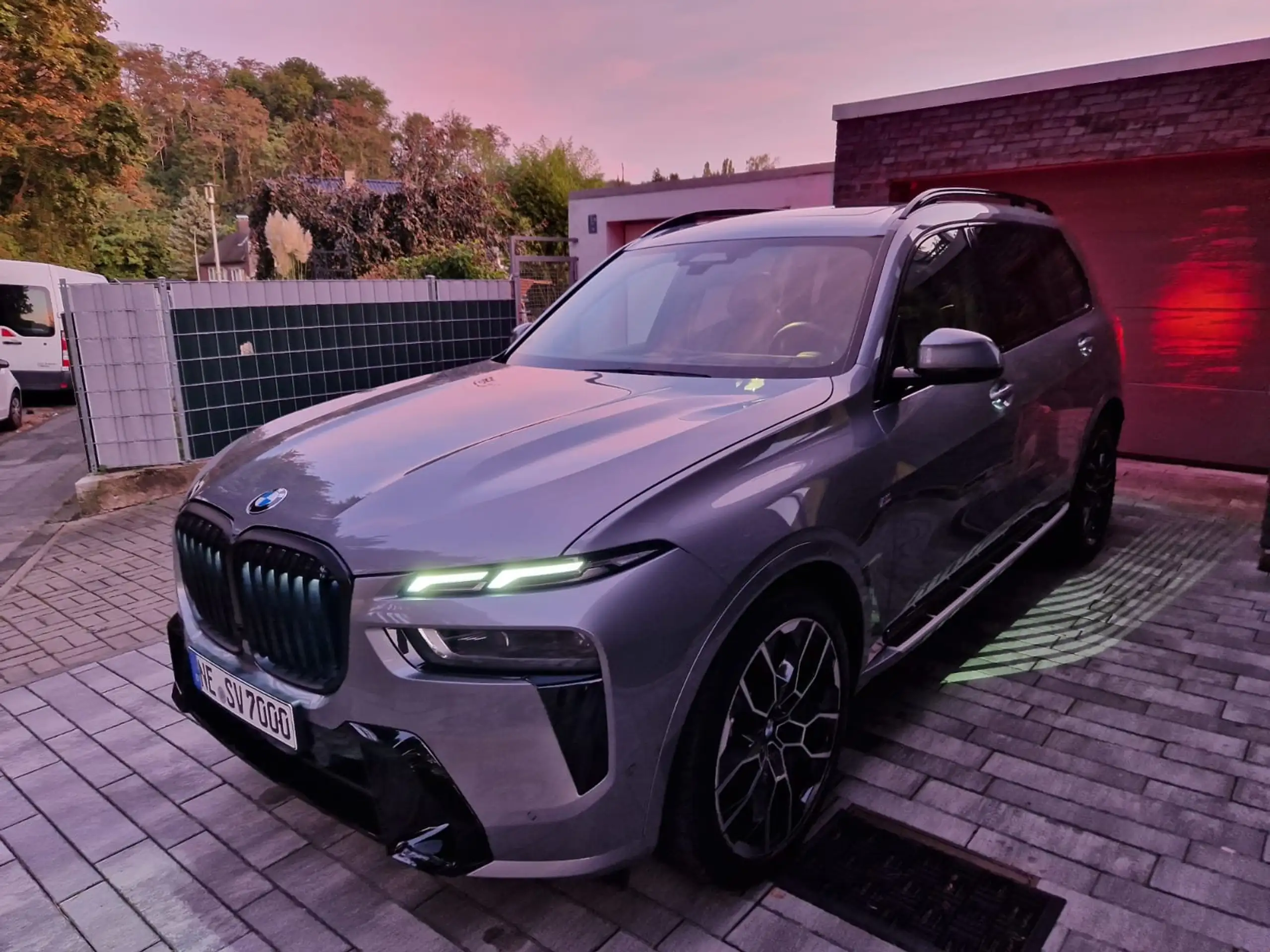 BMW - X7