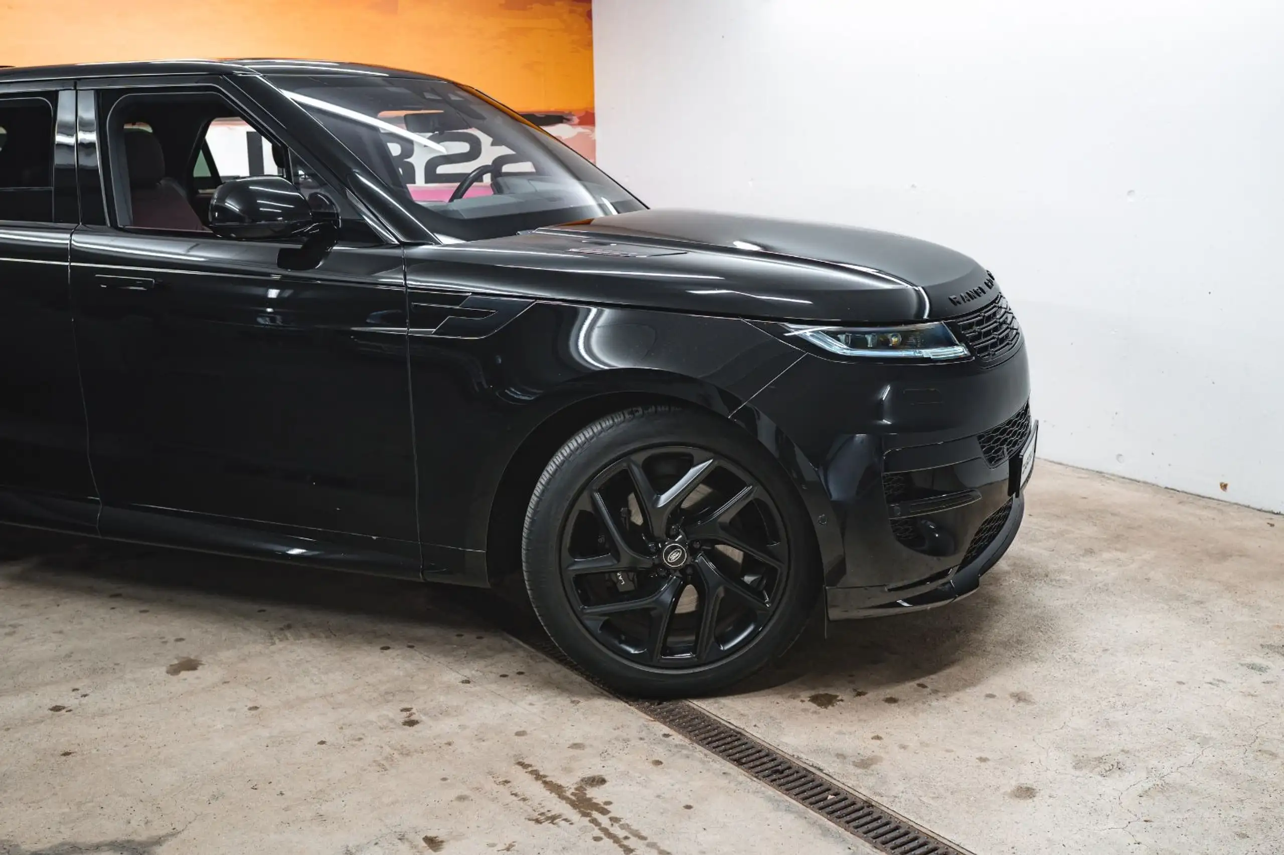 Land Rover - Range Rover Sport