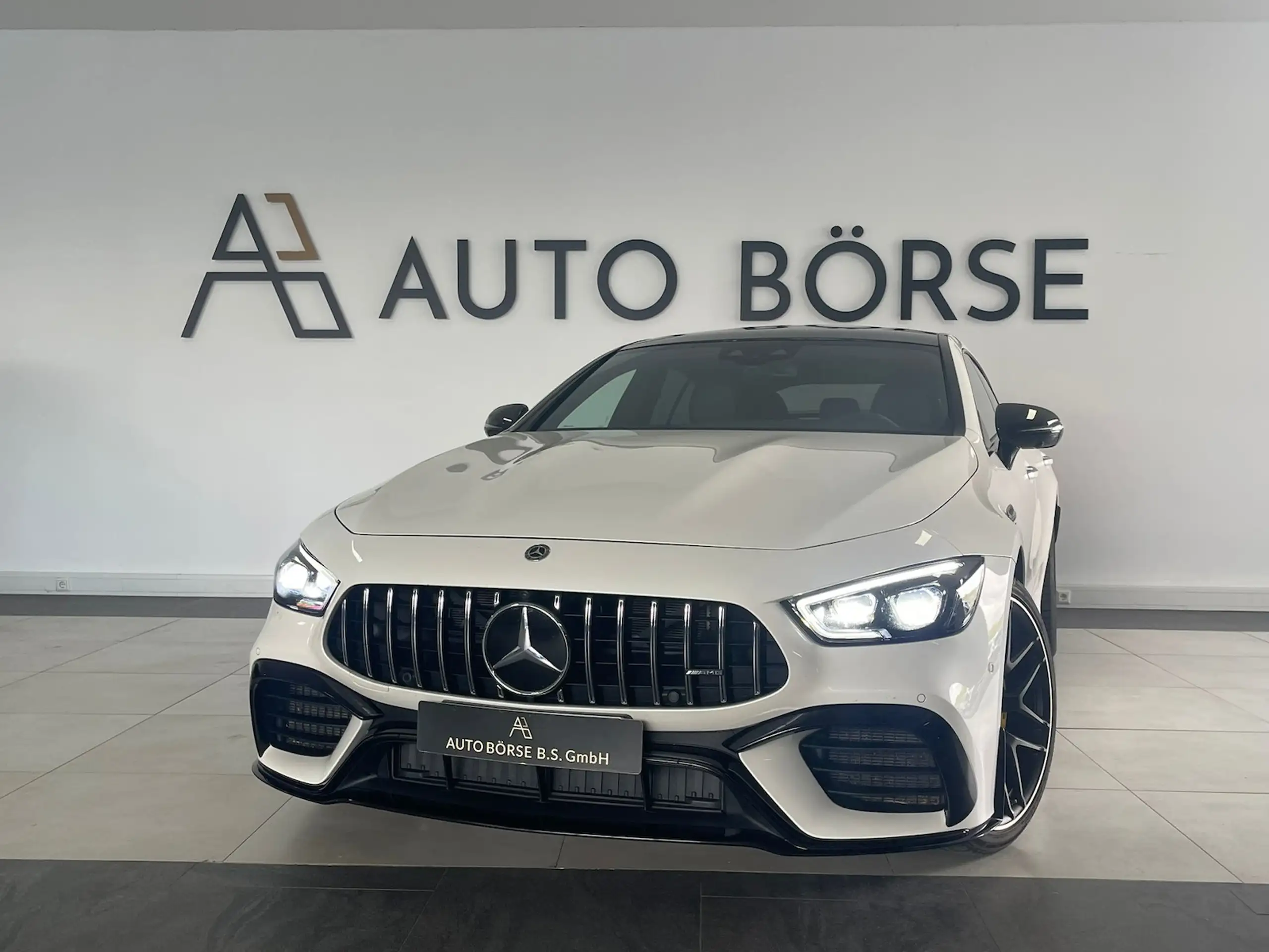 Mercedes-Benz - AMG GT