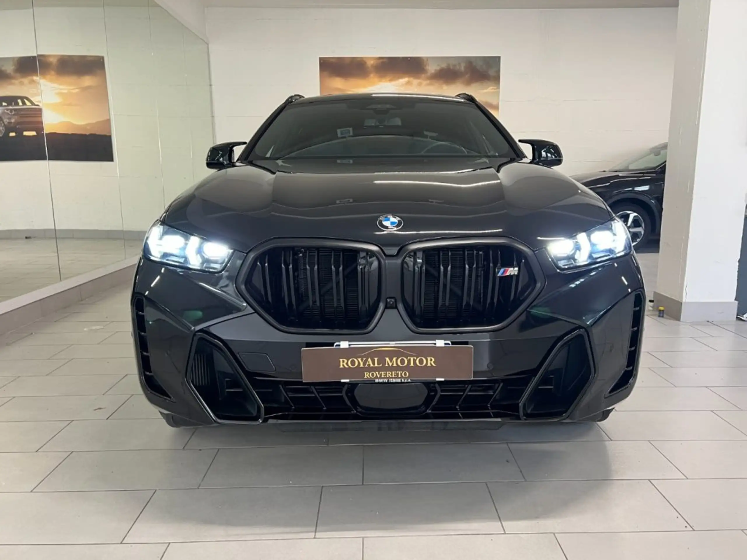 BMW - X6 M