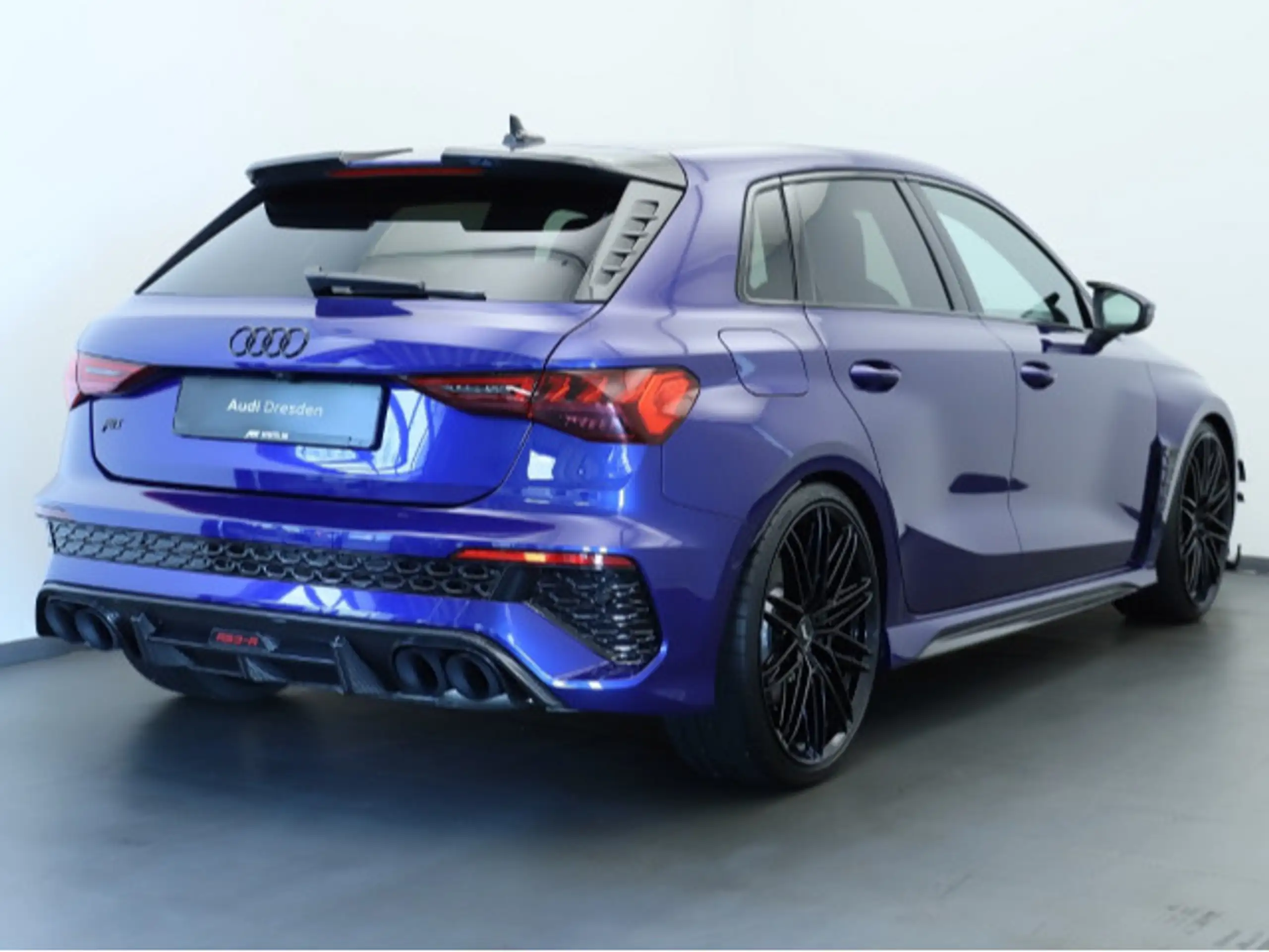 Audi - RS3