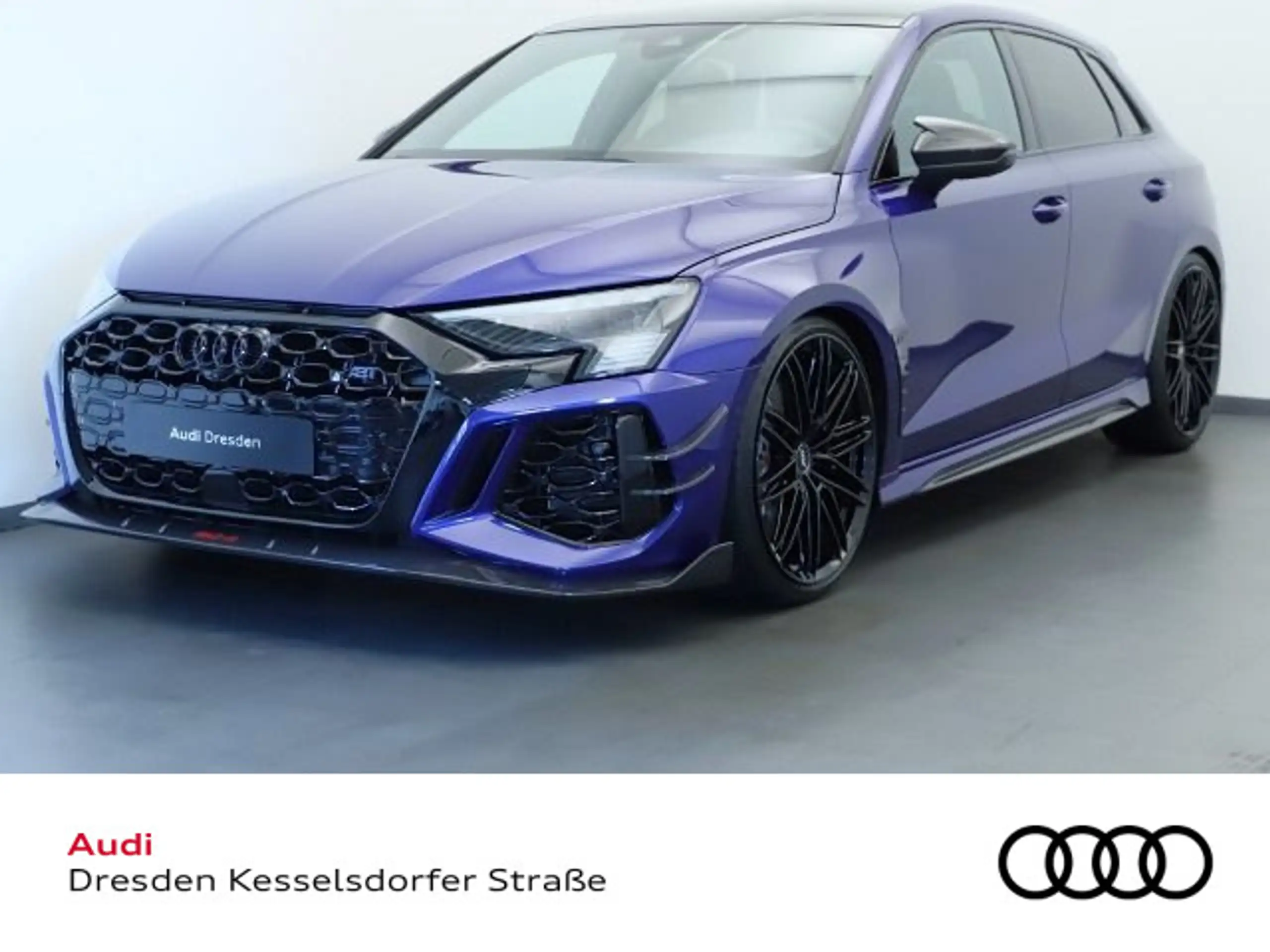 Audi - RS3