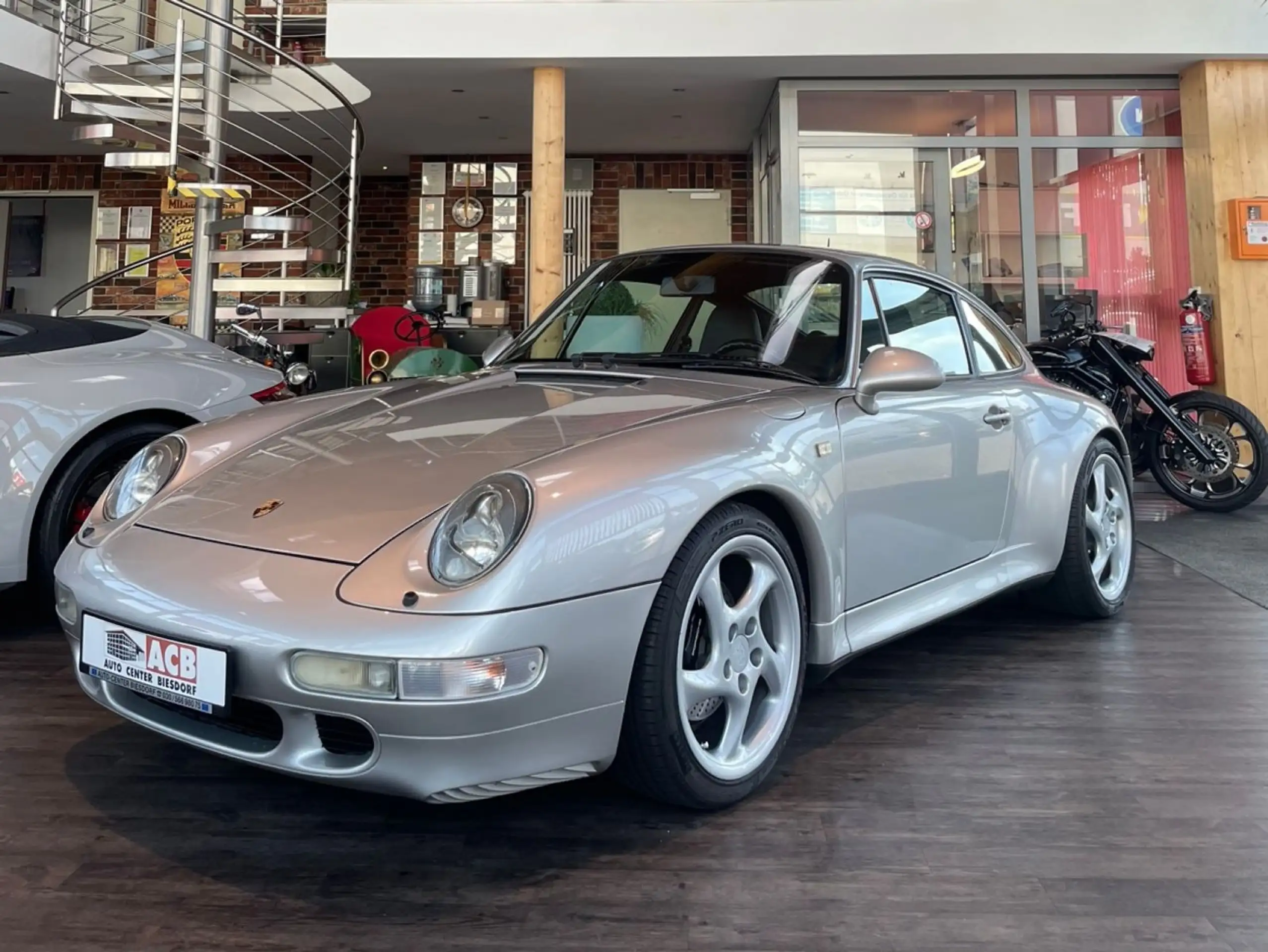 Porsche - 993