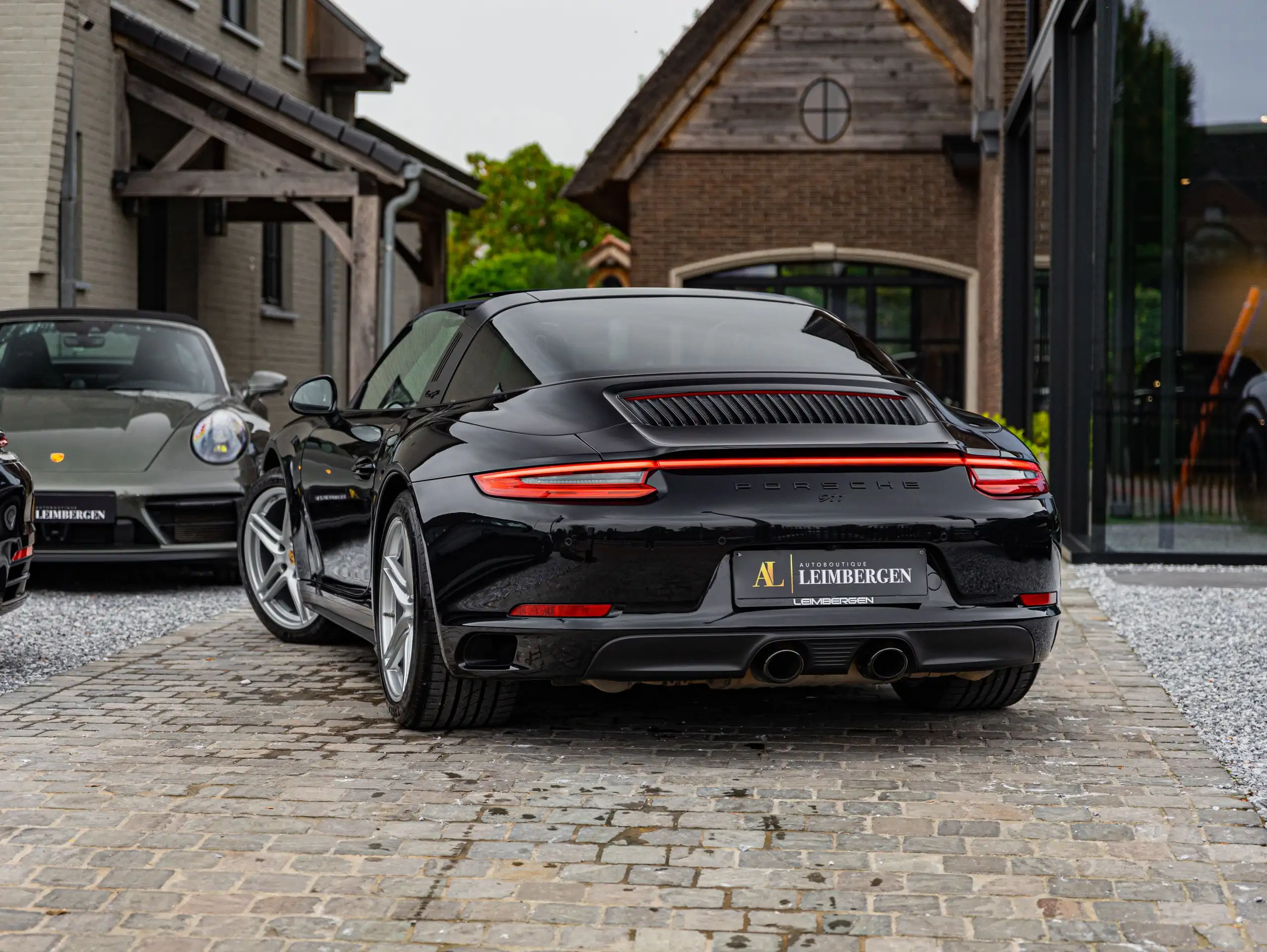 Porsche - 991