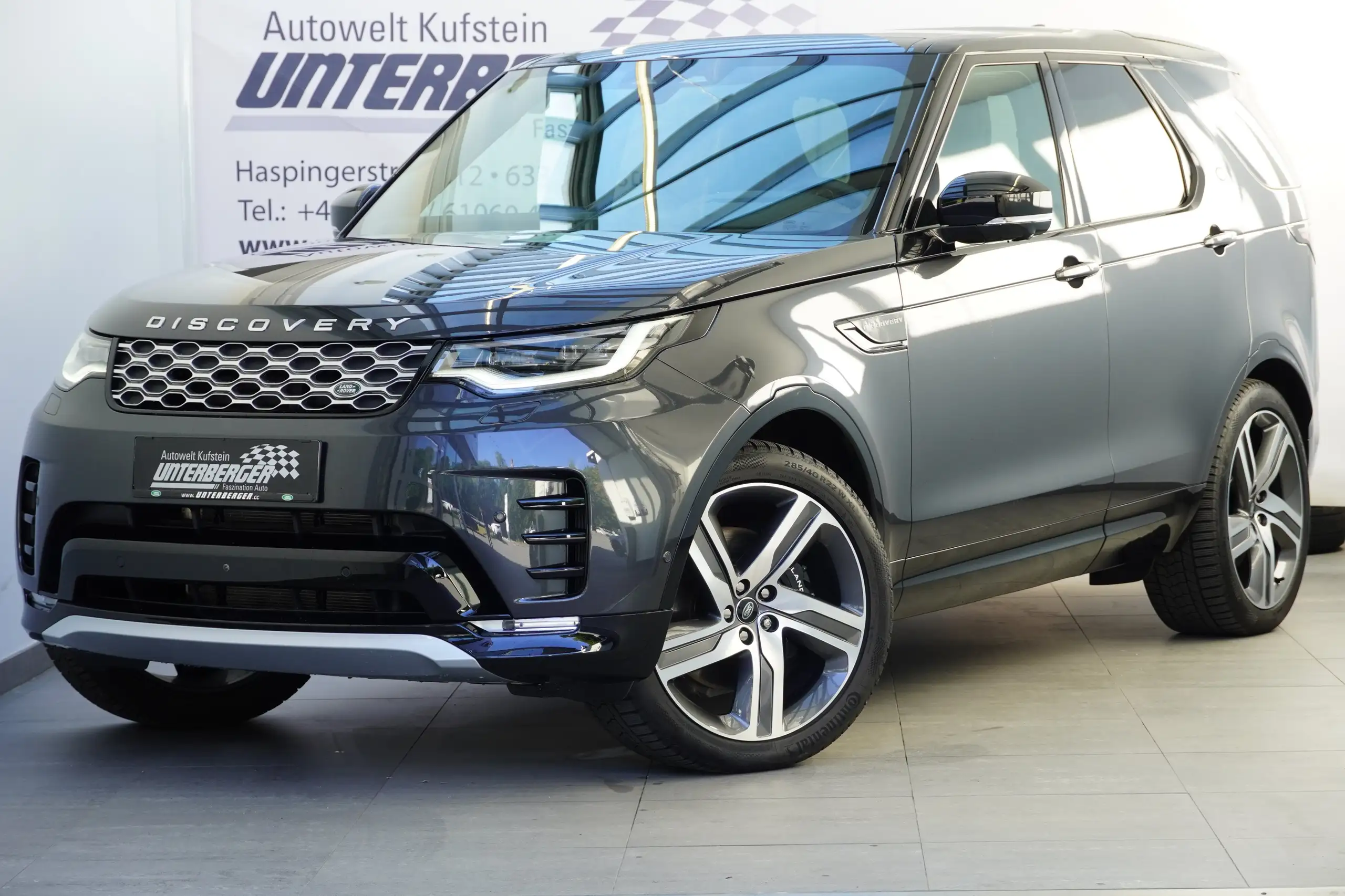 Land Rover Discovery 2023