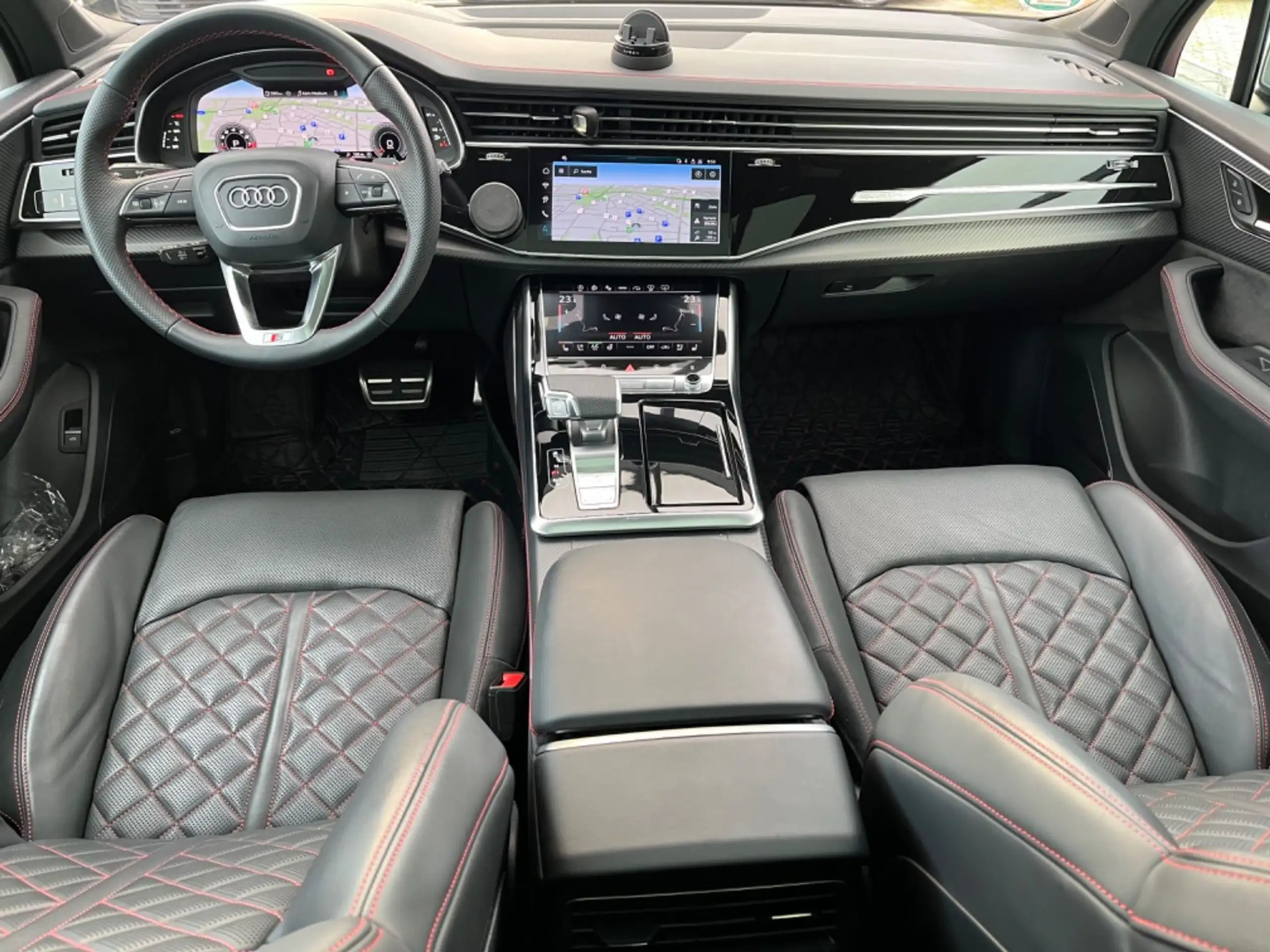 Audi - SQ7