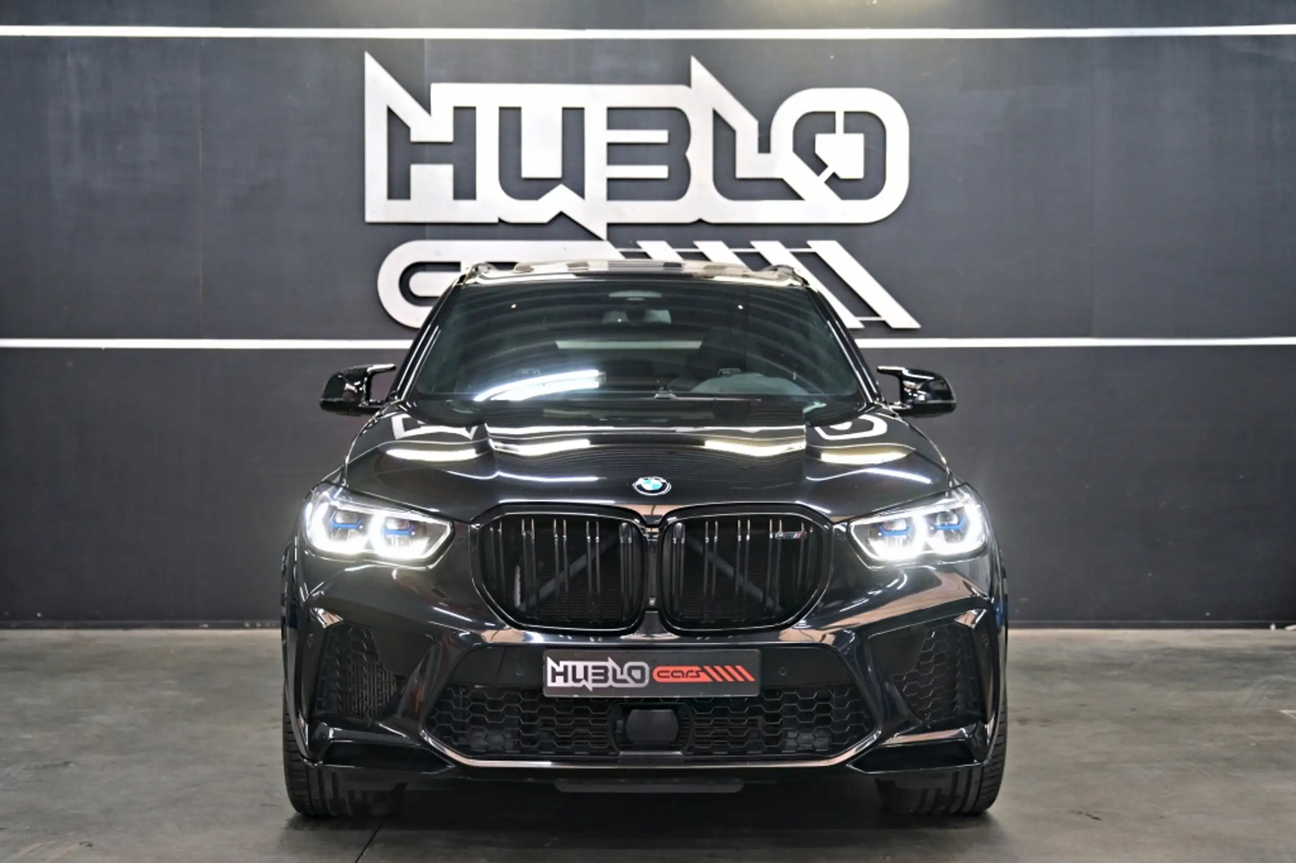 BMW - X5 M