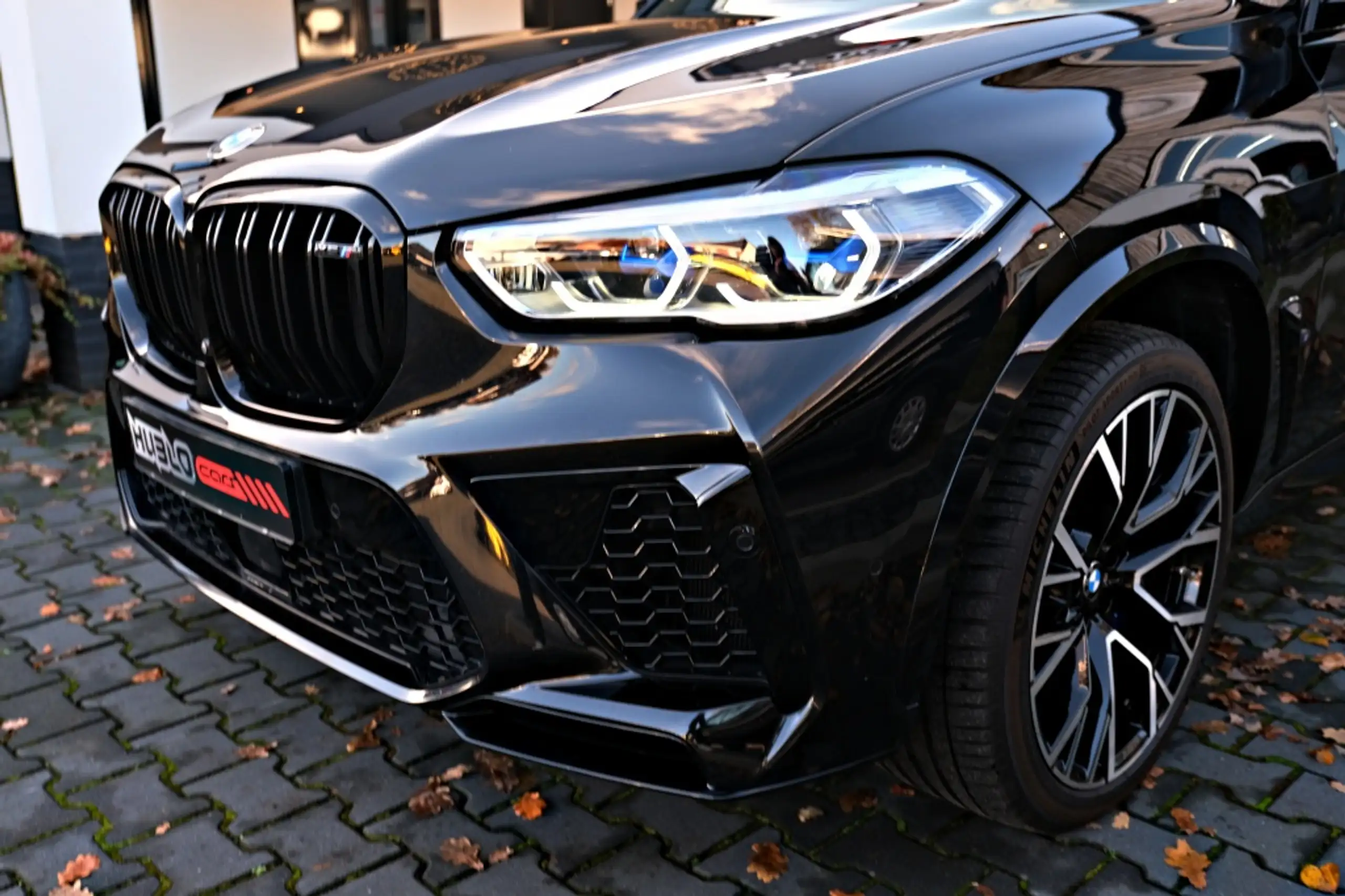 BMW - X5 M