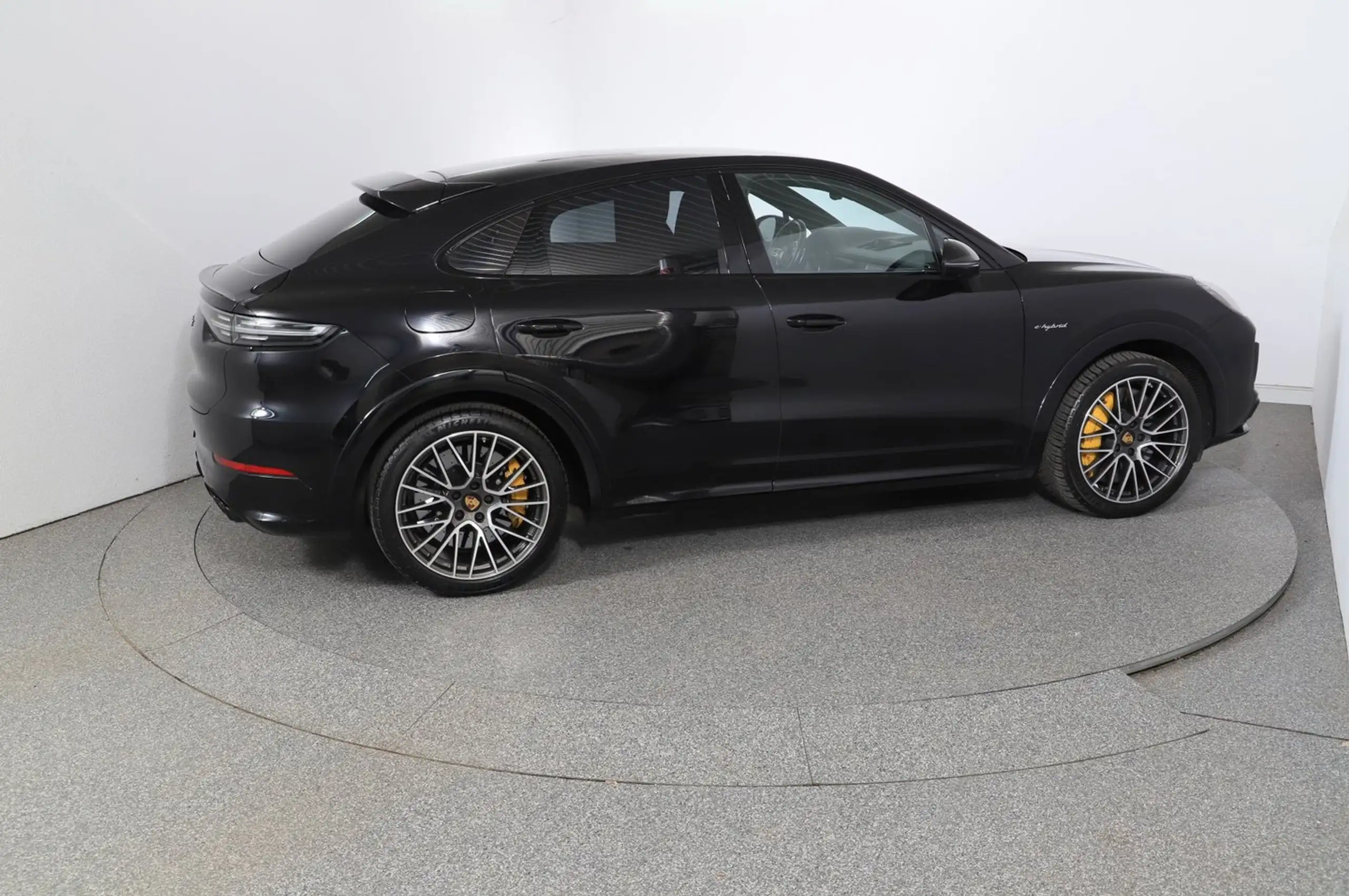 Porsche - Cayenne