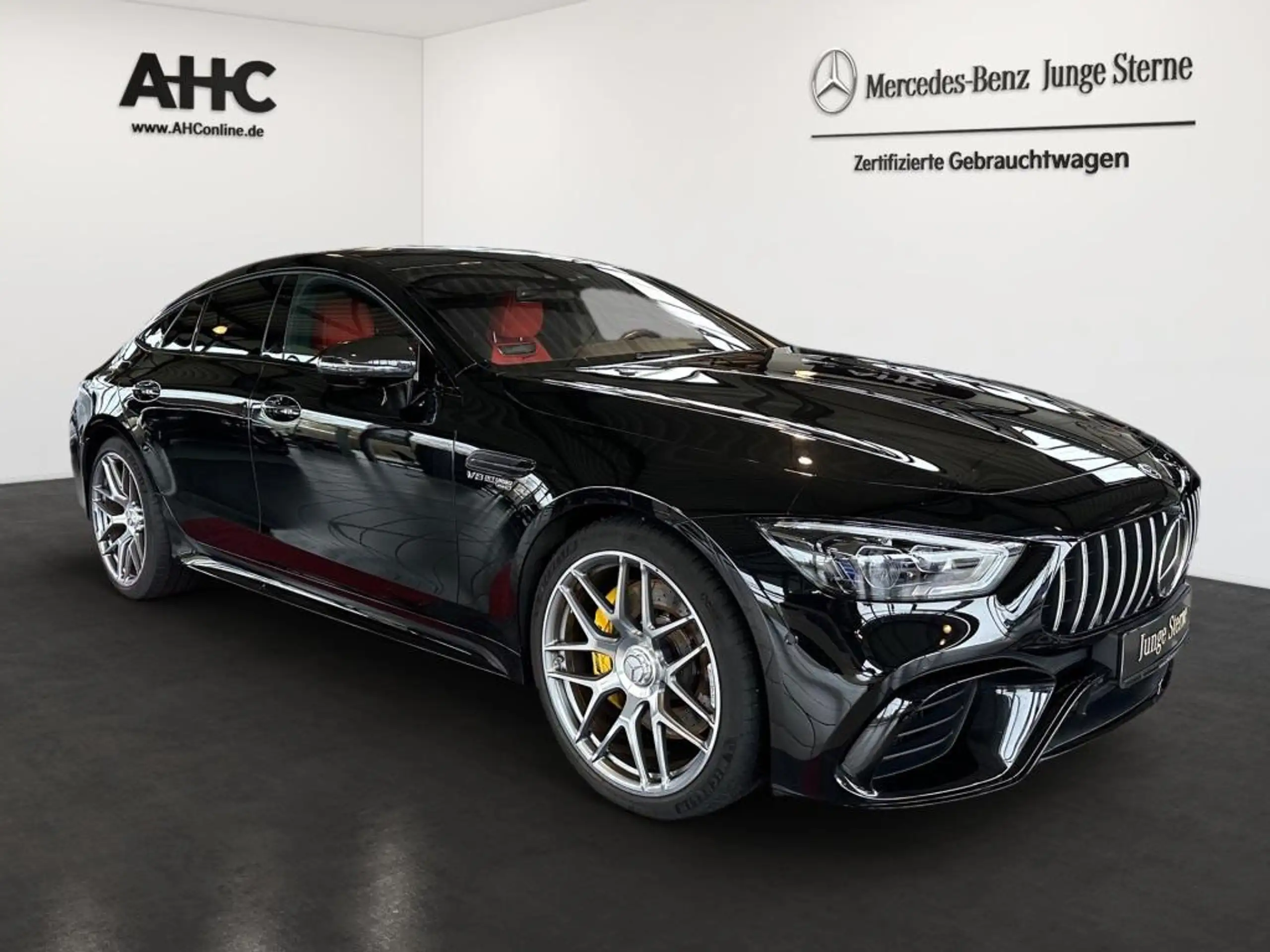 Mercedes-Benz - AMG GT