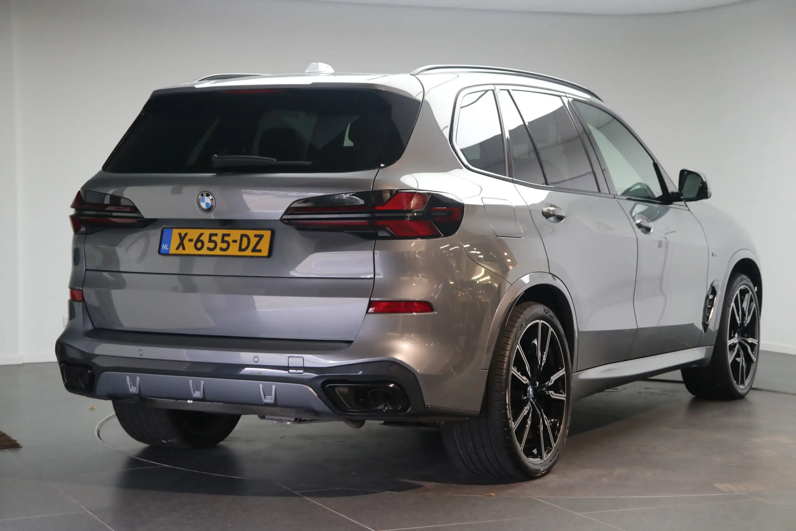 BMW - X5