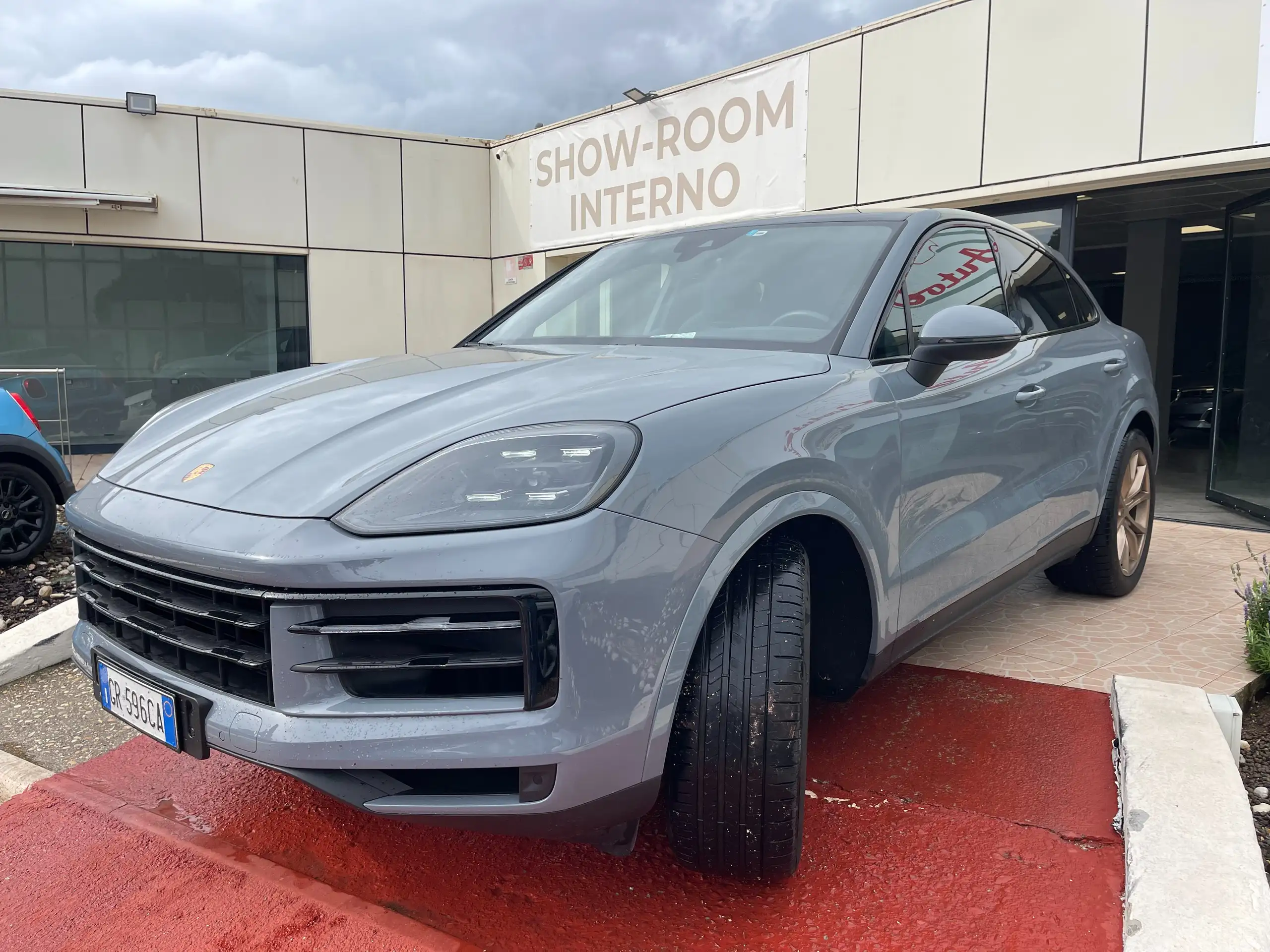 Porsche - Cayenne