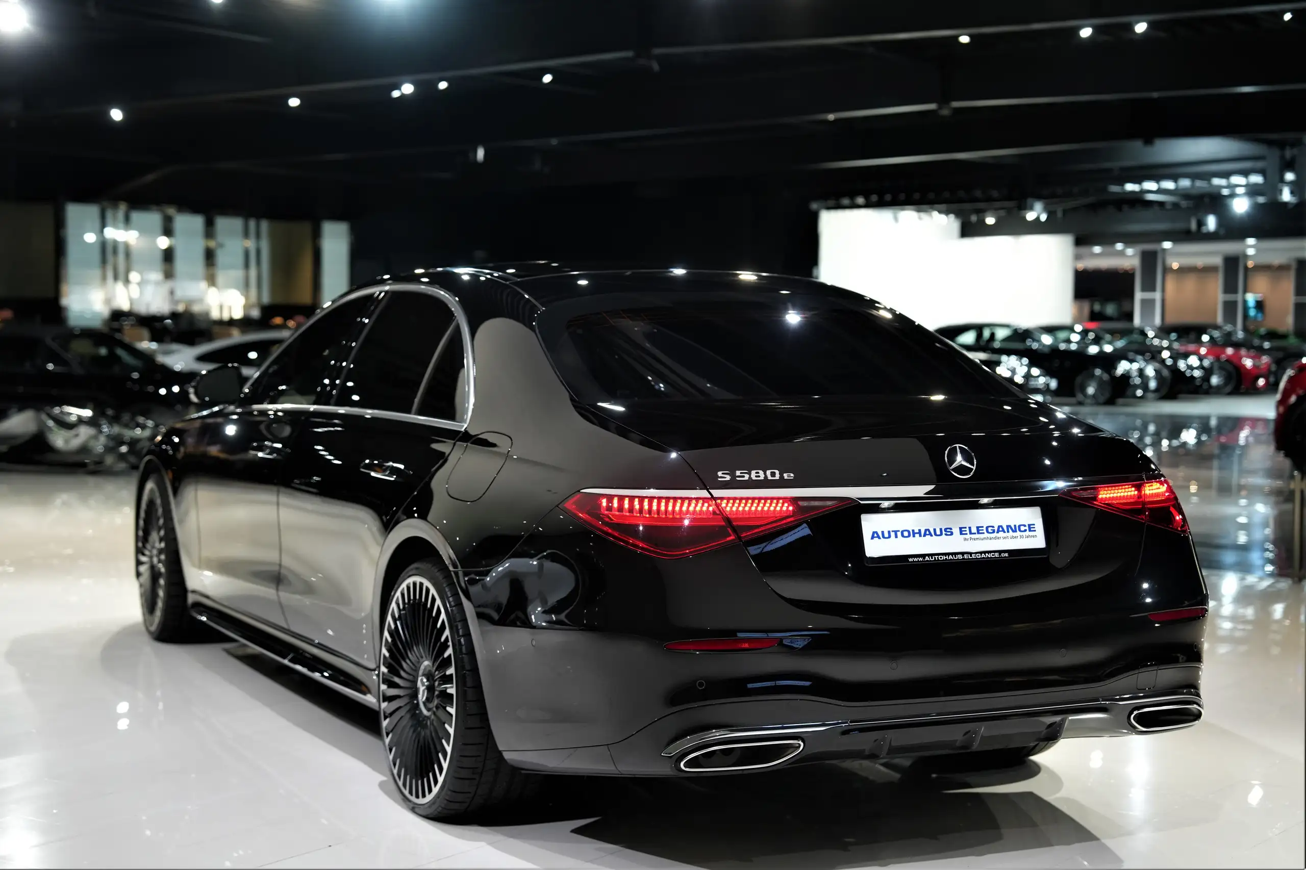 Mercedes-Benz - S 580