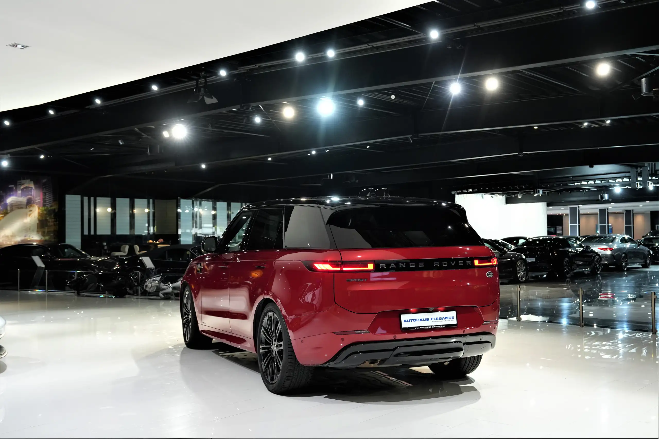 Land Rover - Range Rover Sport