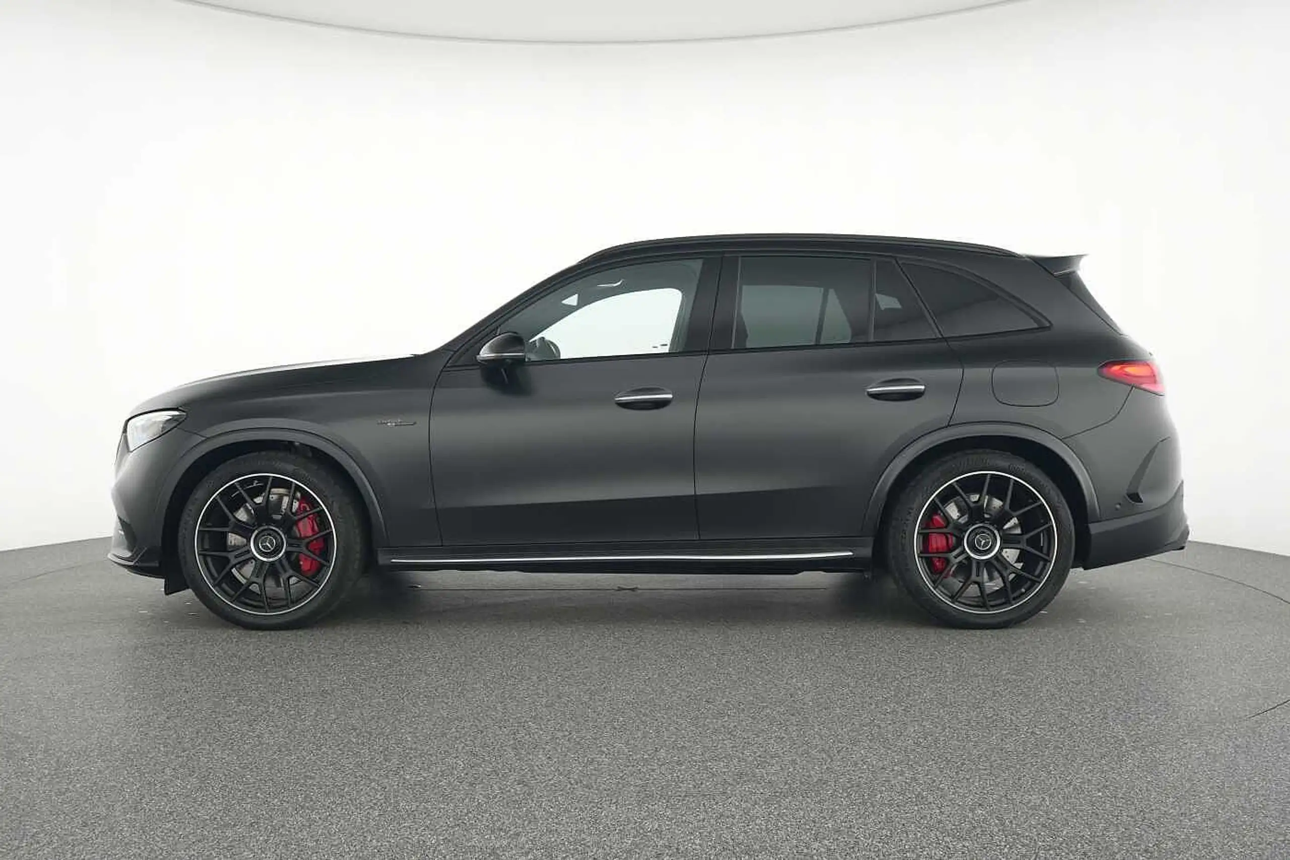 Mercedes-Benz - GLC 63 AMG