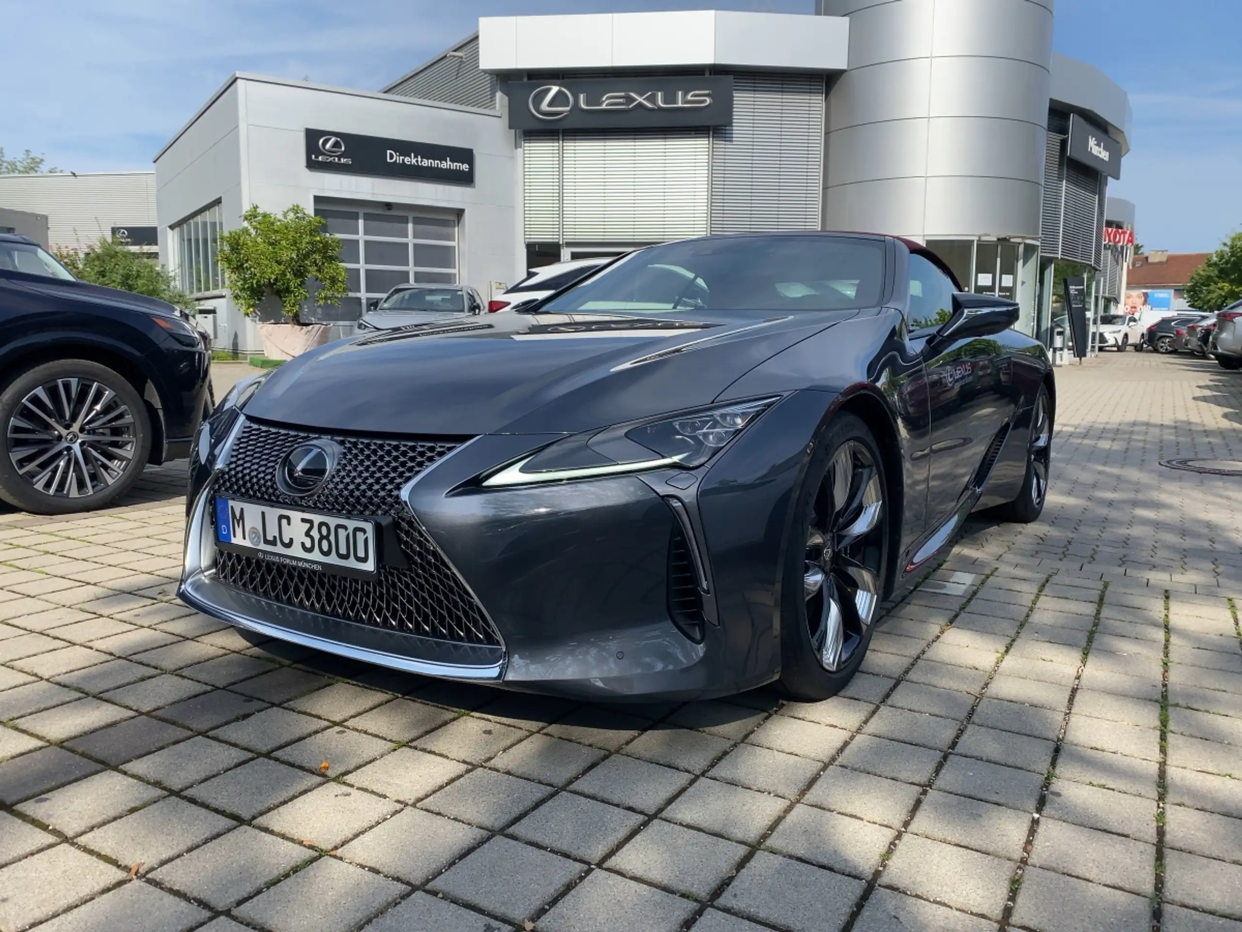 Lexus - LC 500