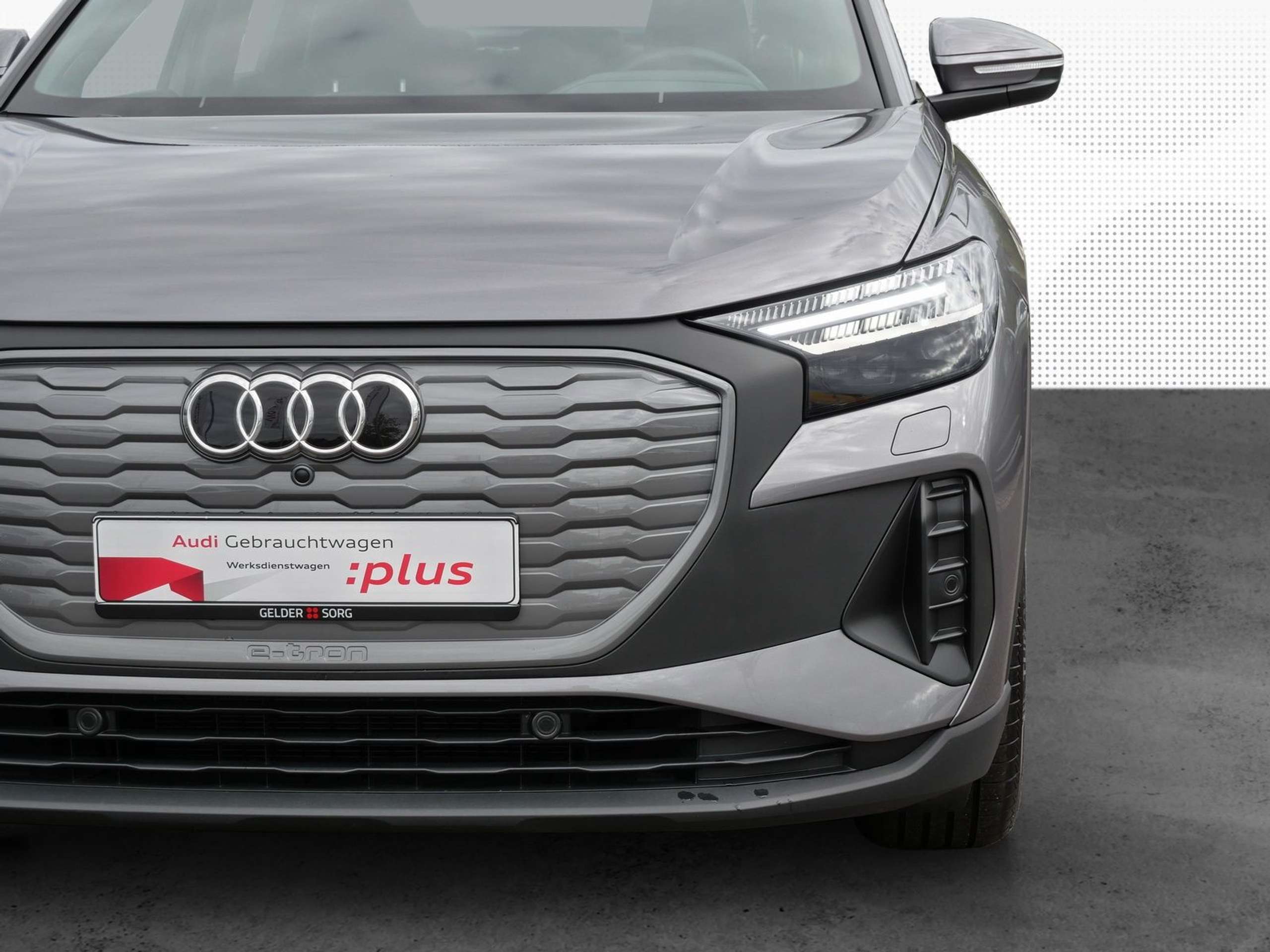 Audi - Q4 e-tron