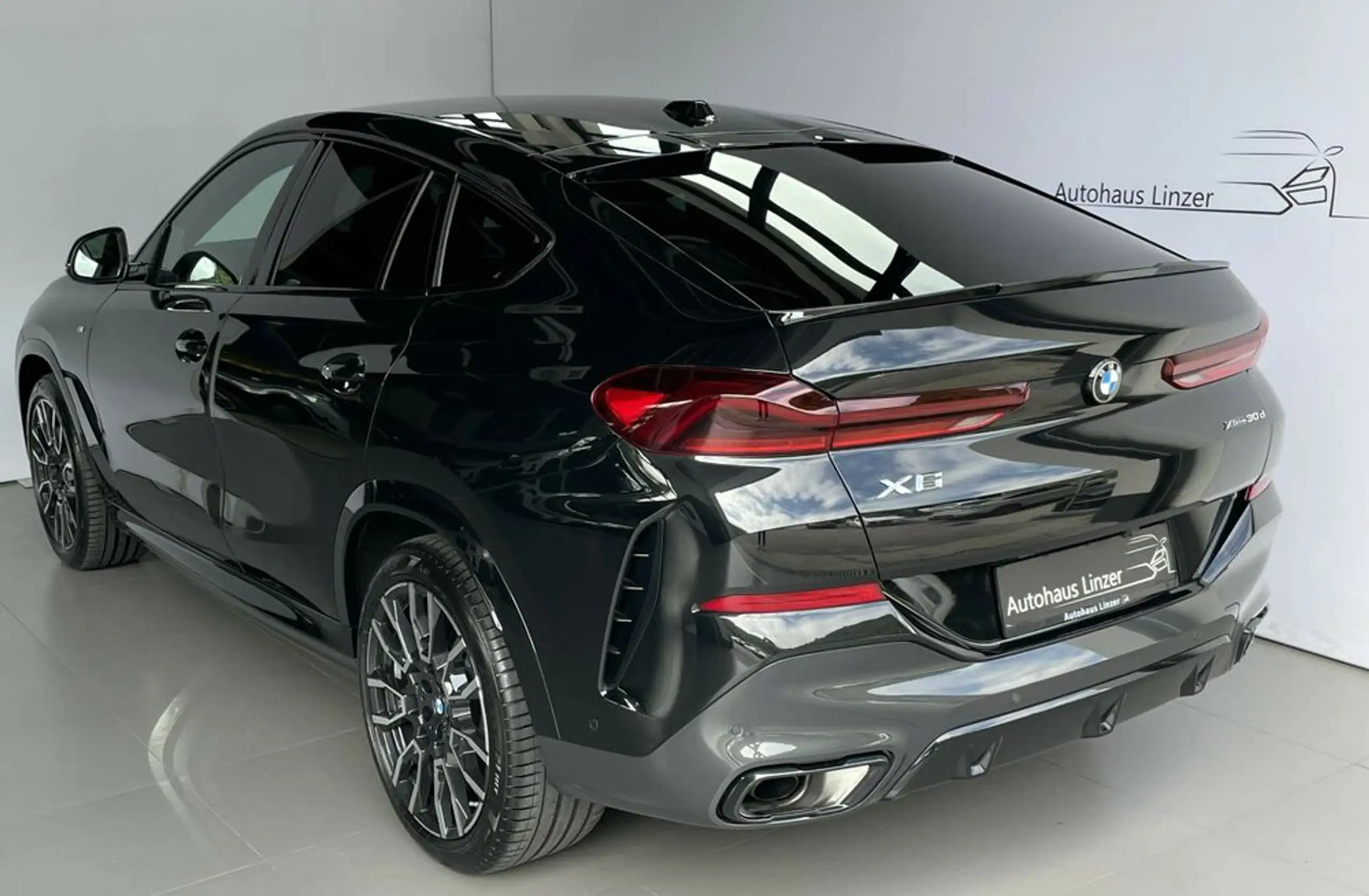 BMW - X6