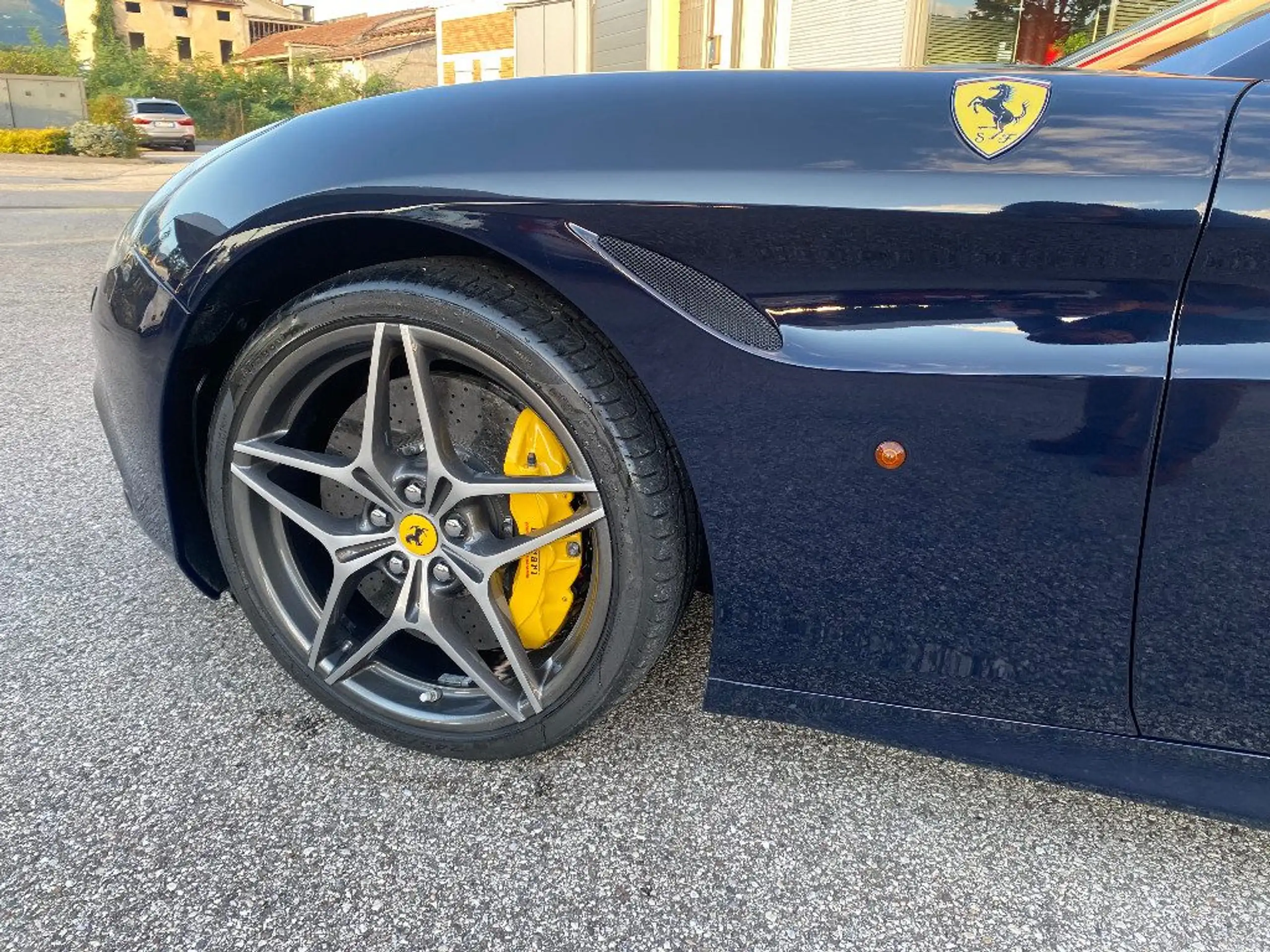 Ferrari - California