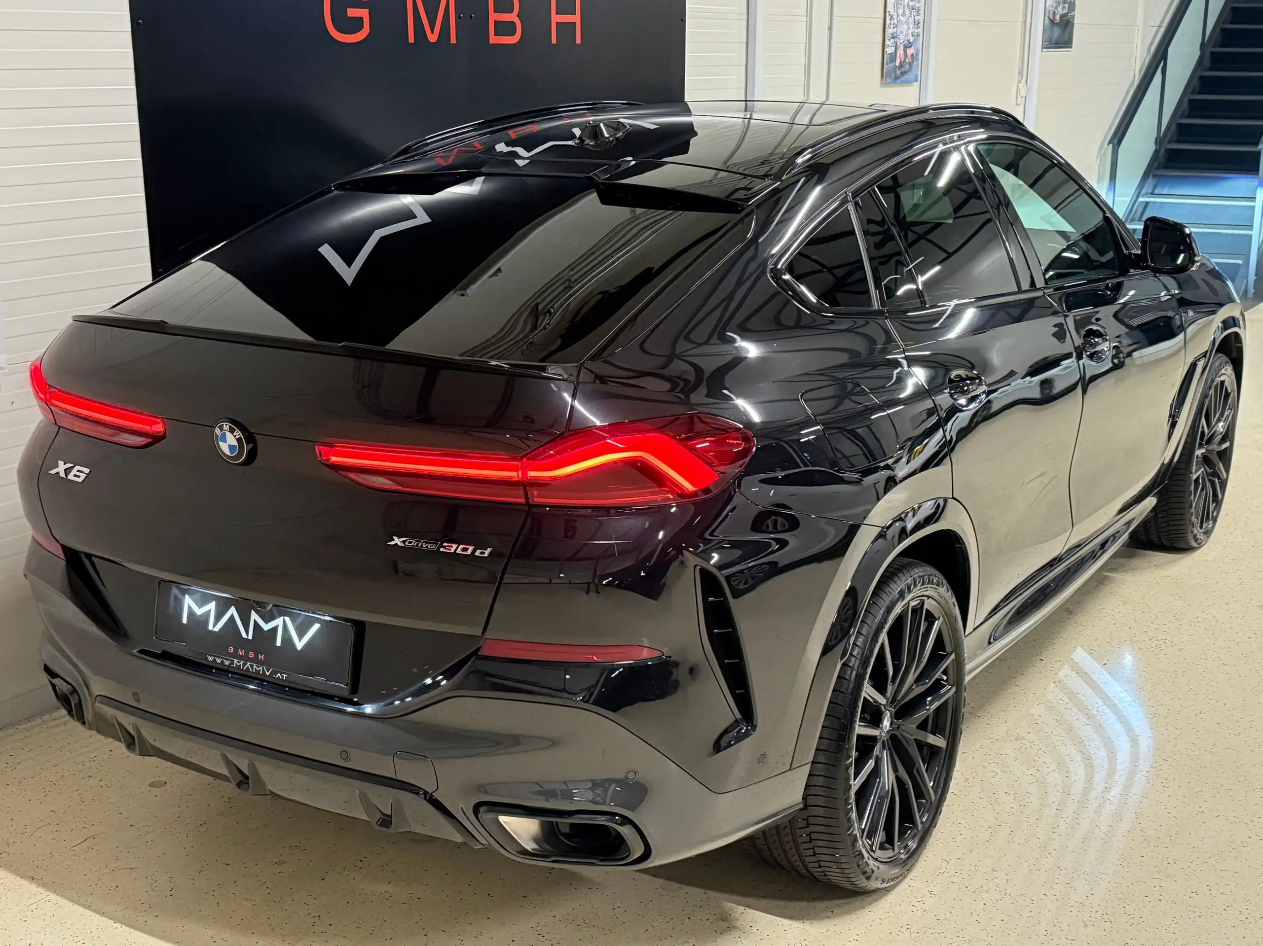 BMW - X6