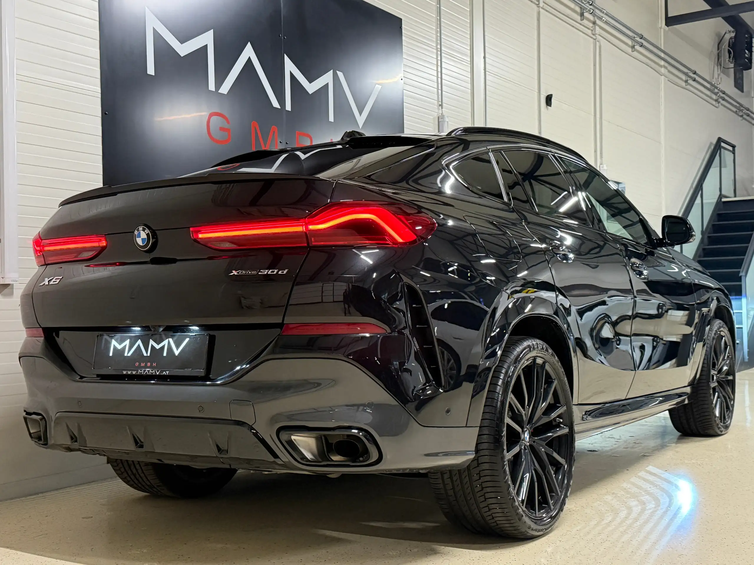 BMW - X6