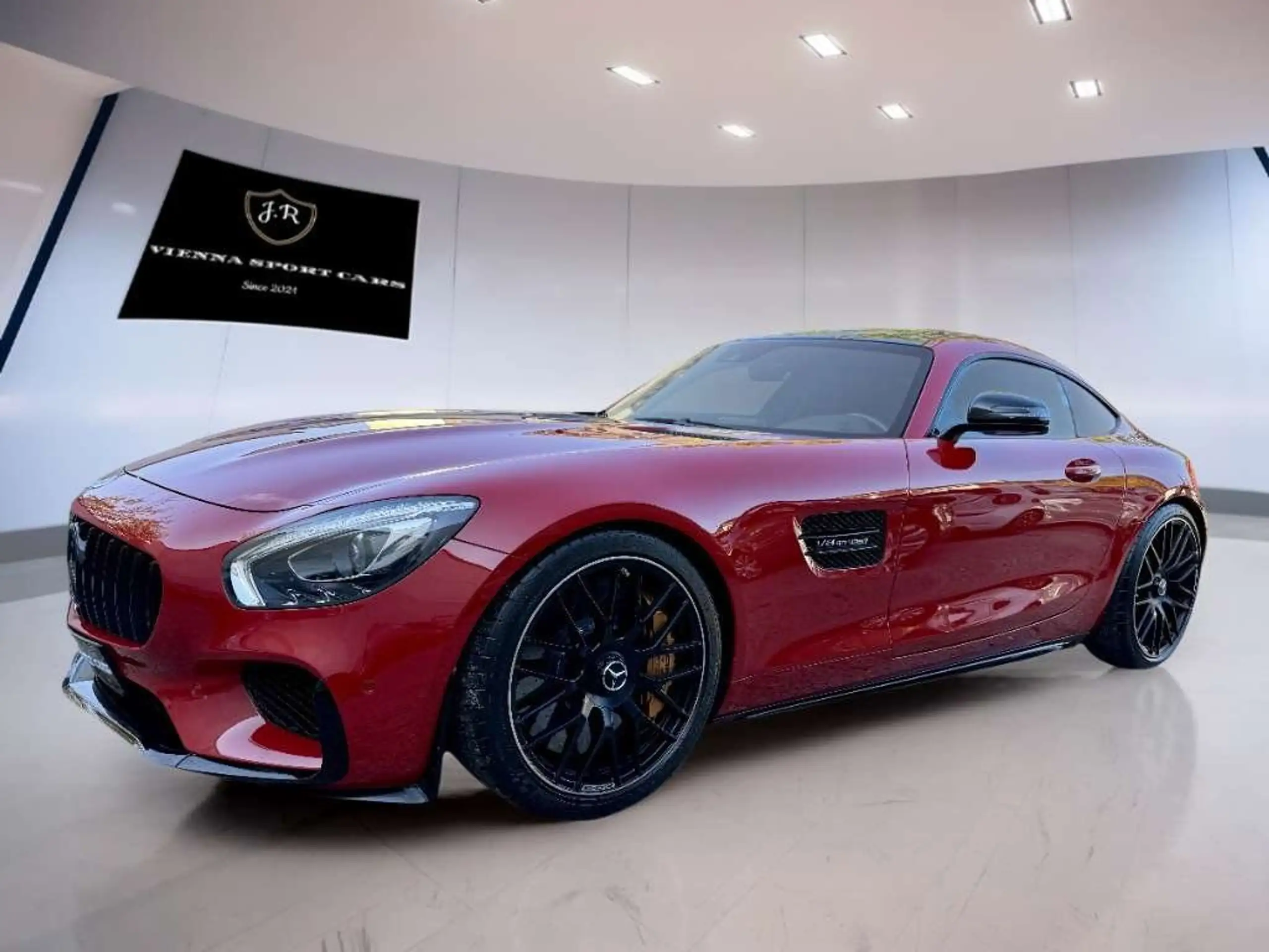 Mercedes-Benz - AMG GT