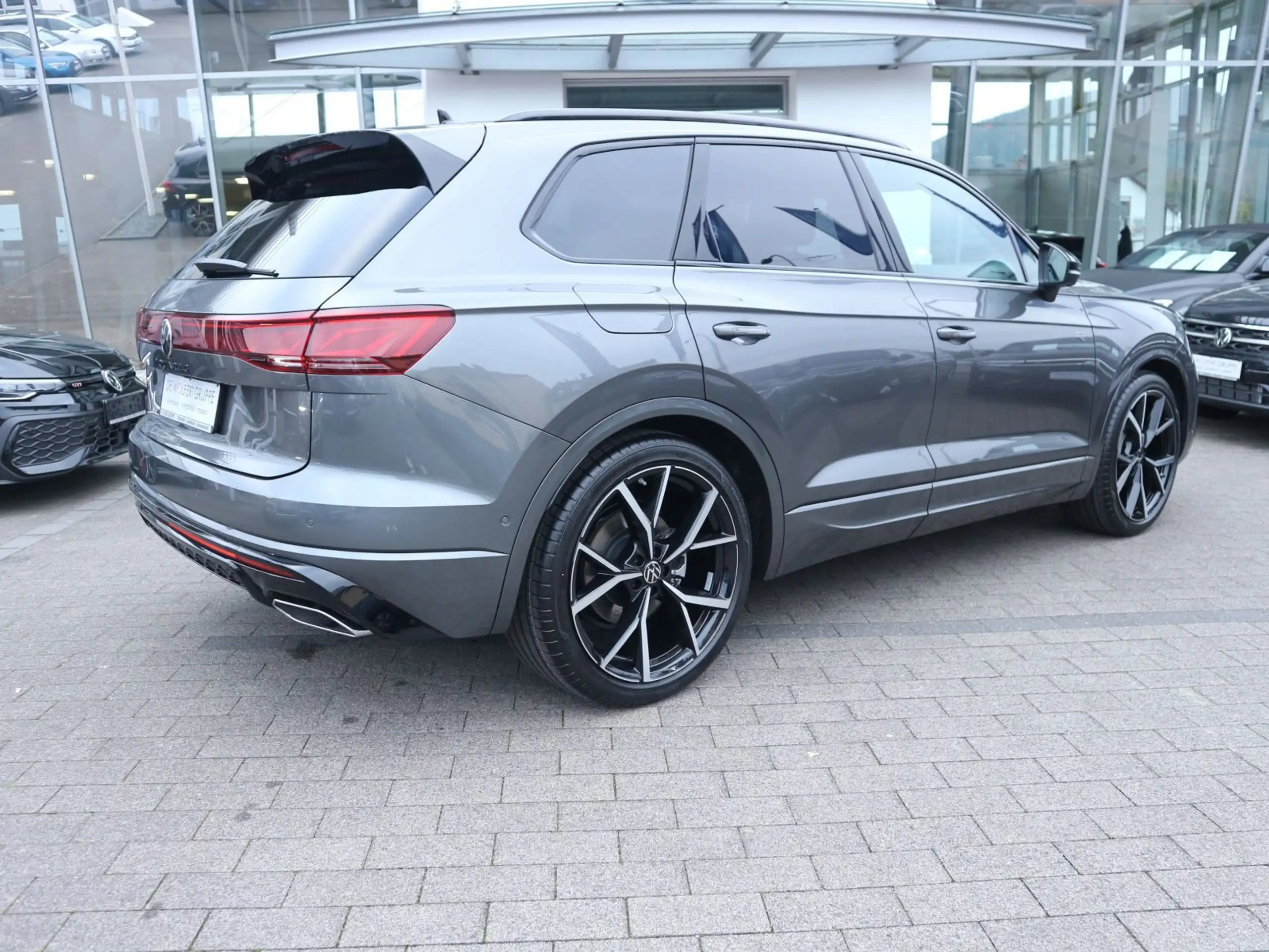 Volkswagen - Touareg