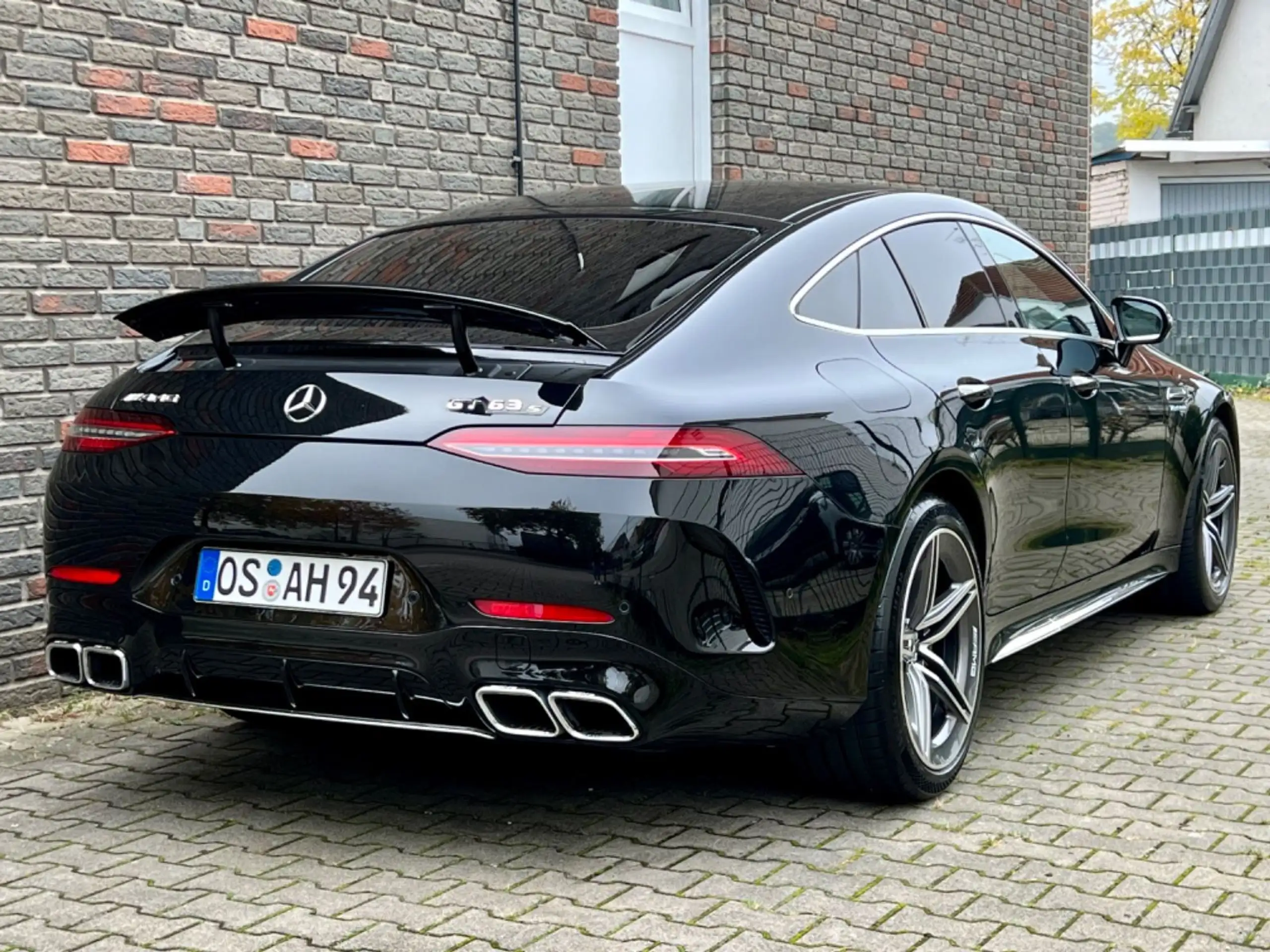 Mercedes-Benz - AMG GT