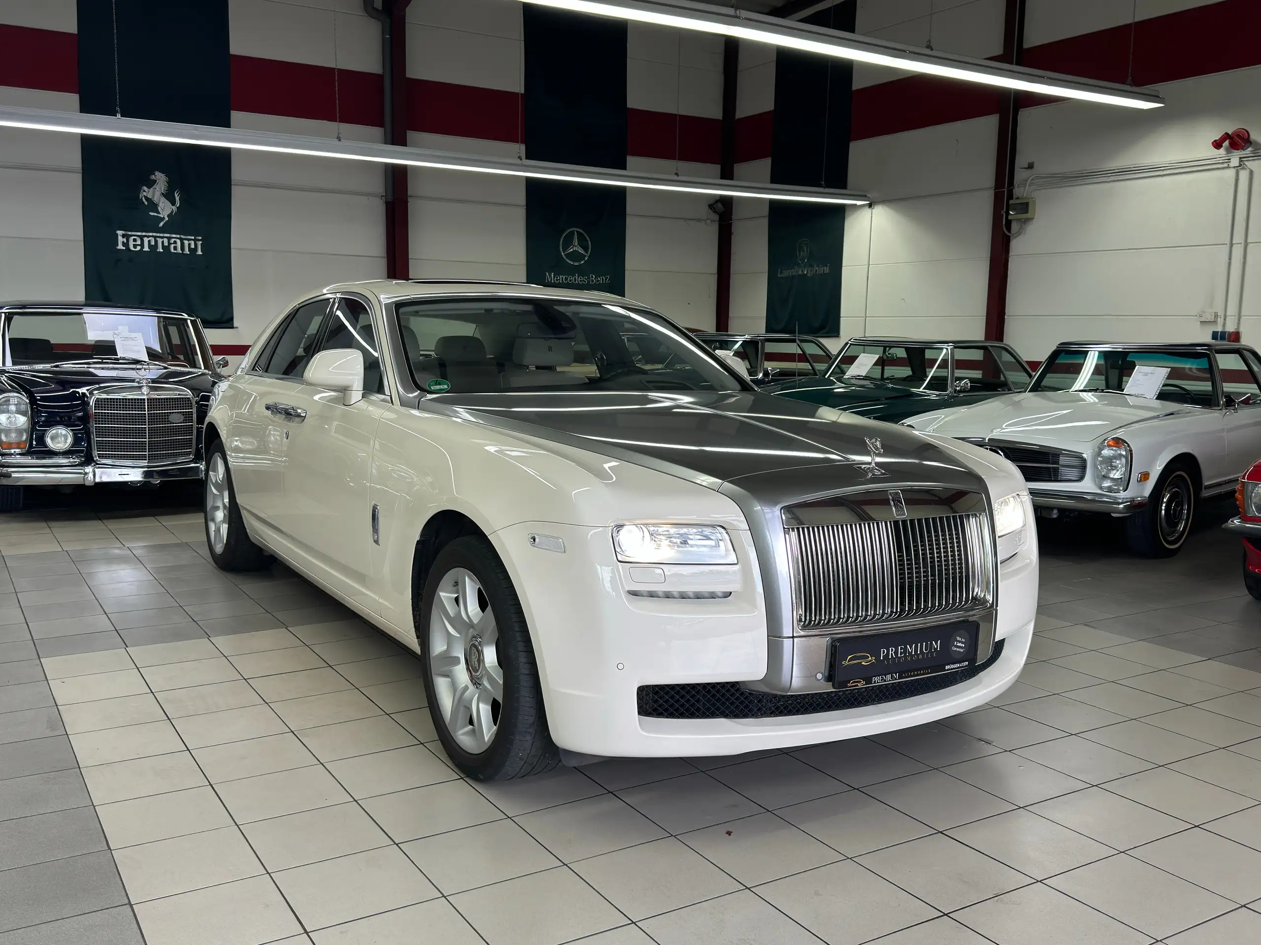 Rolls-Royce - Ghost