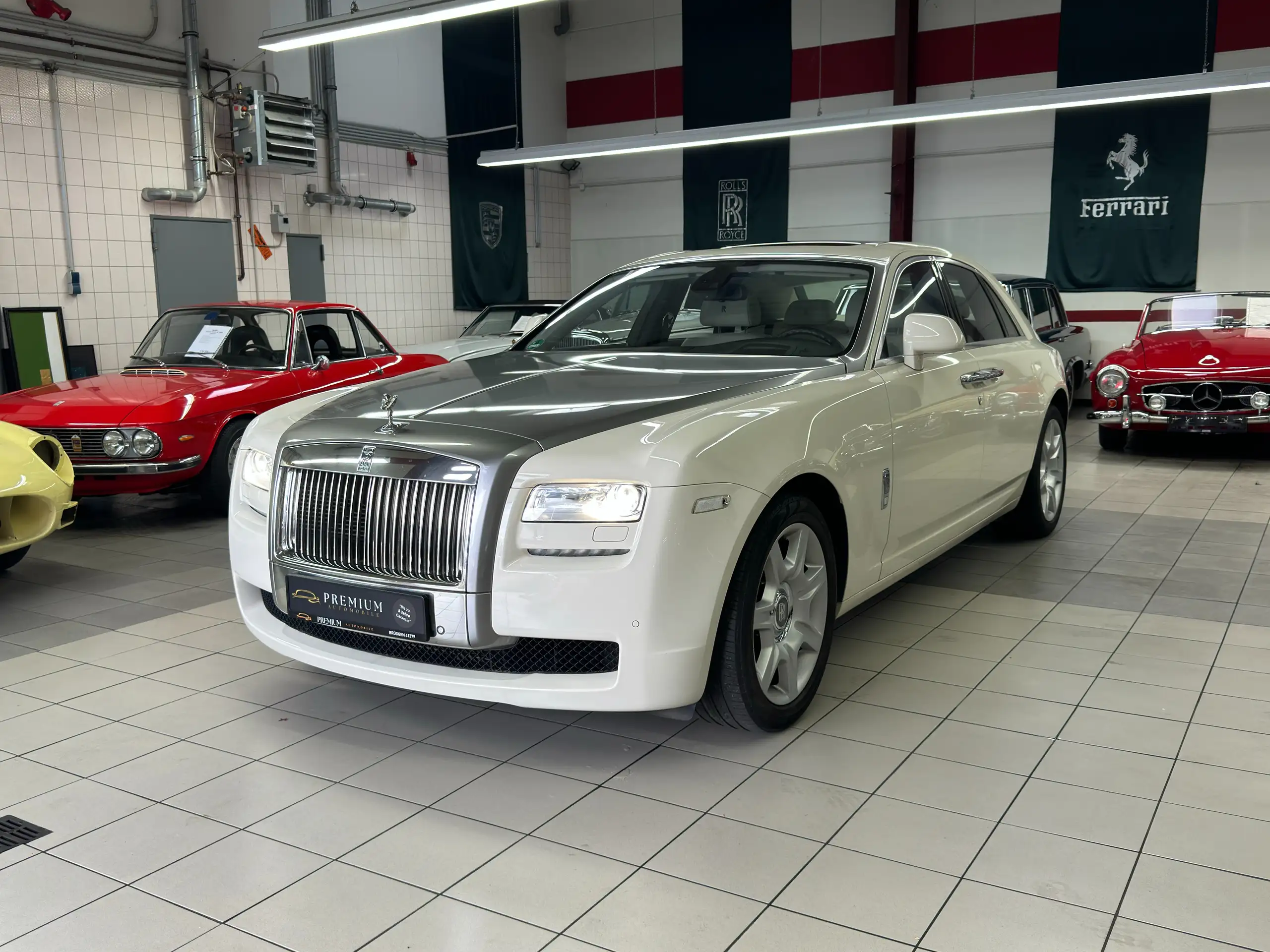 Rolls-Royce - Ghost