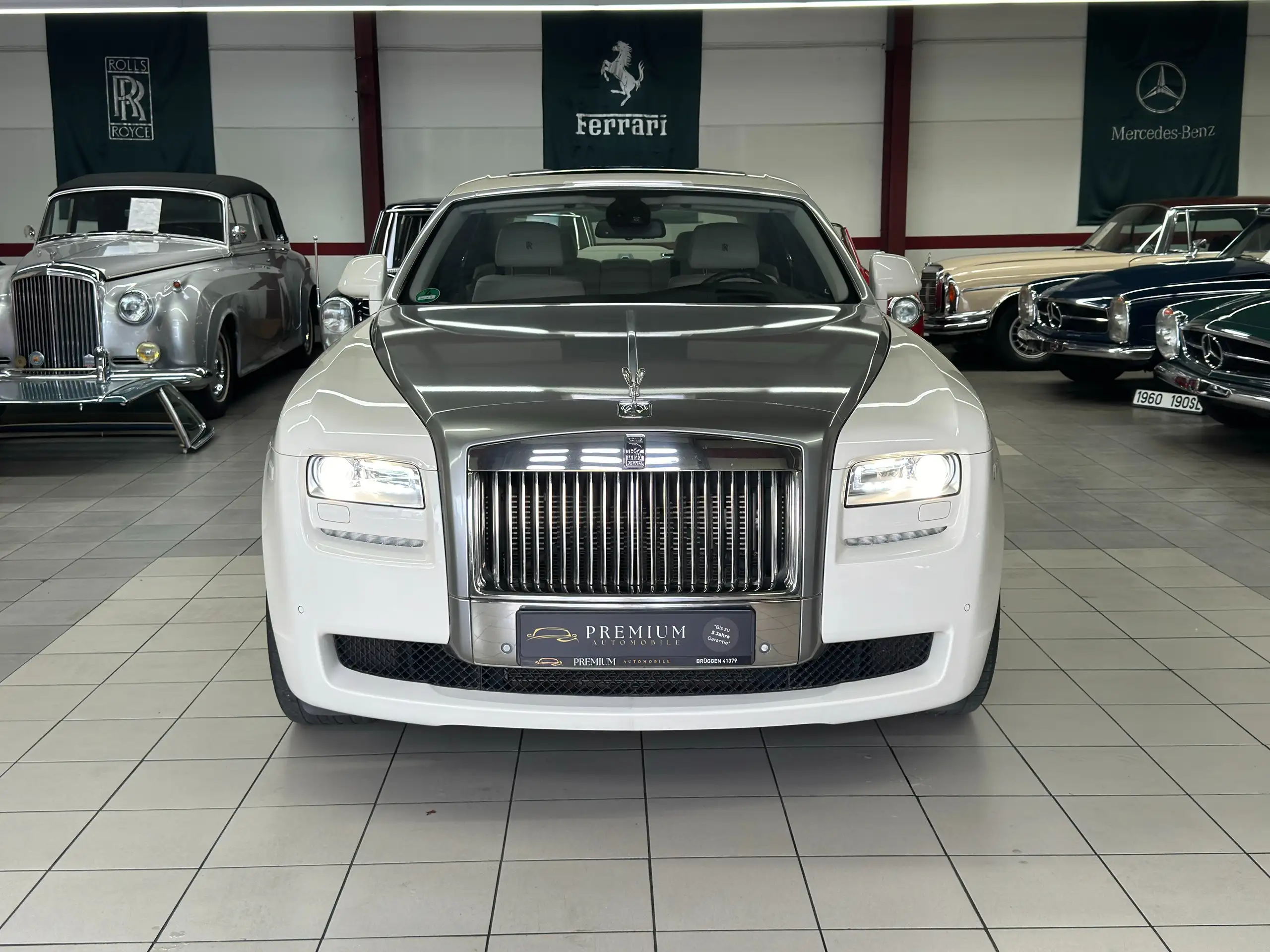 Rolls-Royce - Ghost