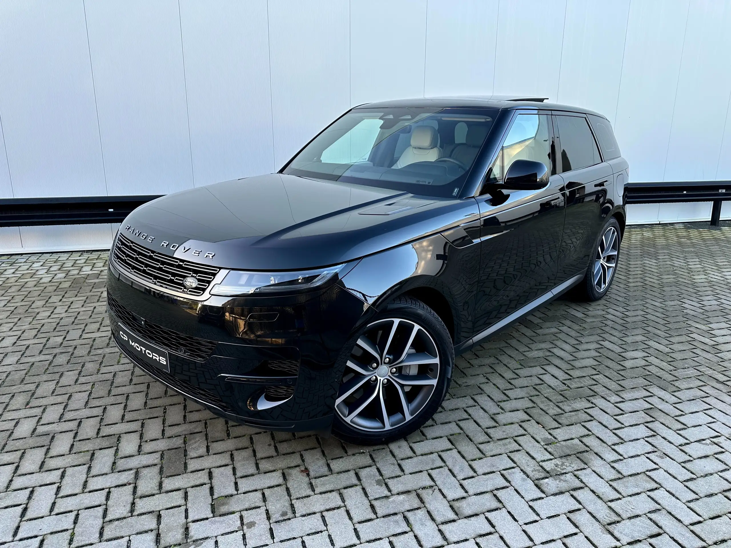 Land Rover - Range Rover Sport